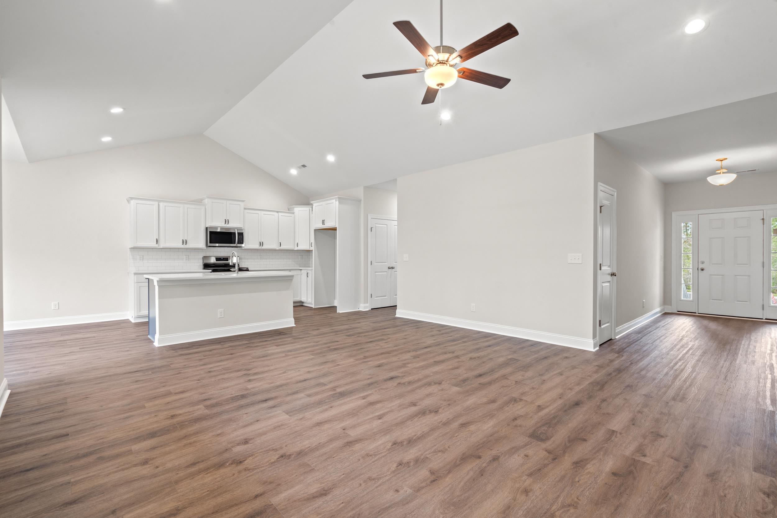 5146 Water Breeze Ct. Property Photo 2