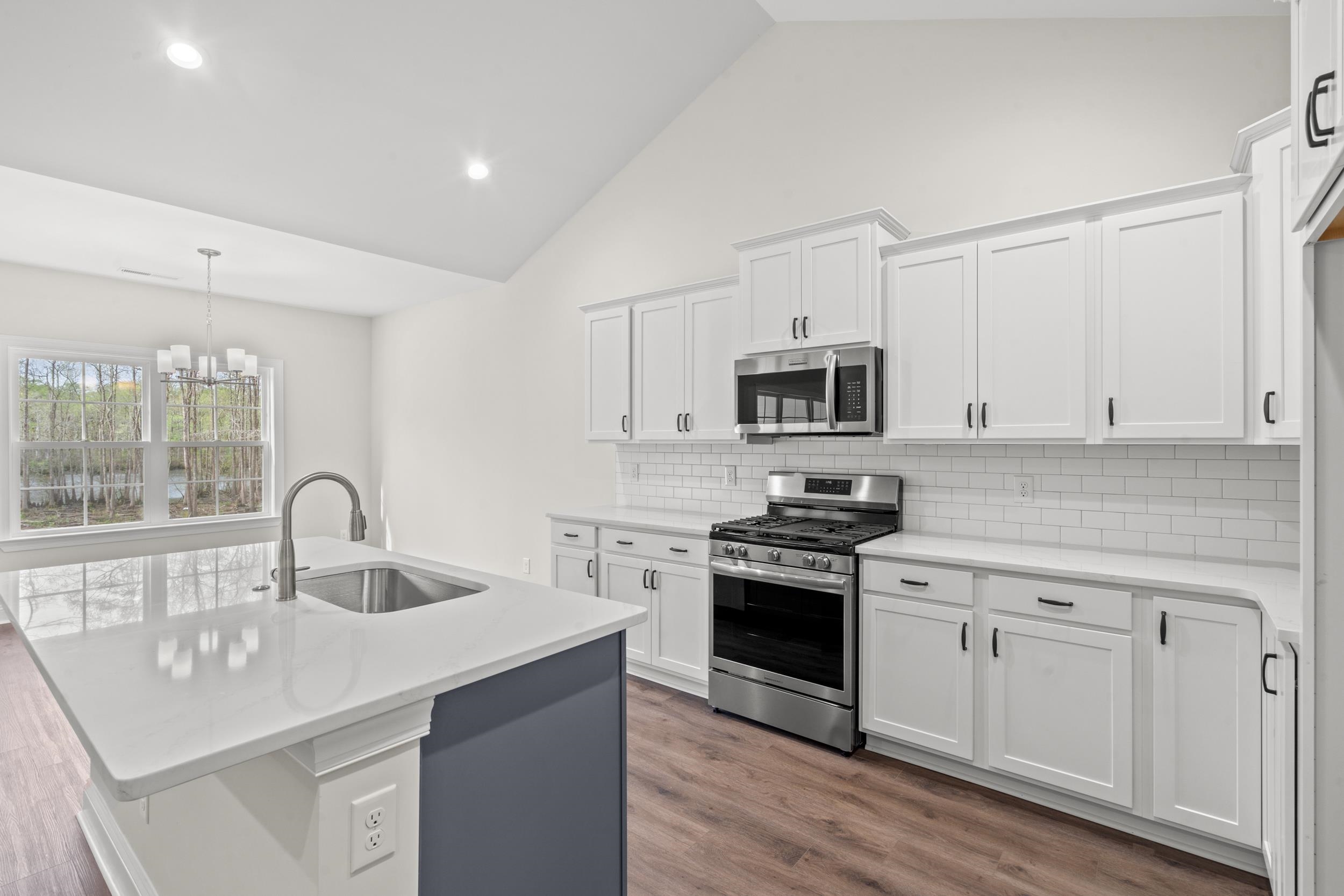 5146 Water Breeze Ct. Property Photo 4