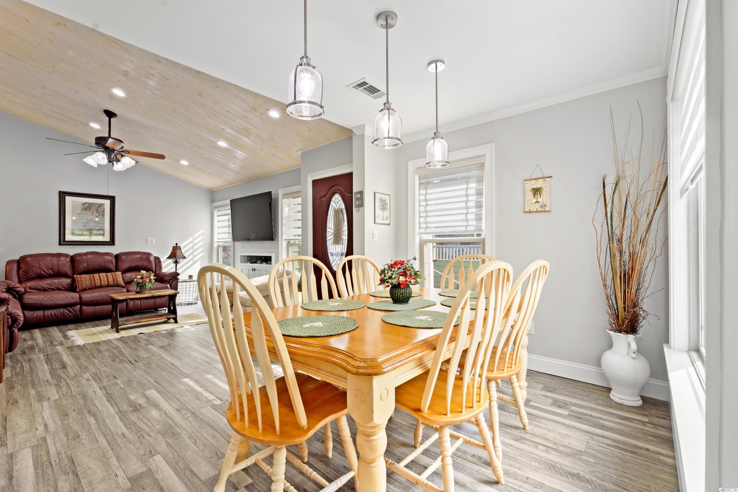 10064 Kings Rd. Property Photo 4