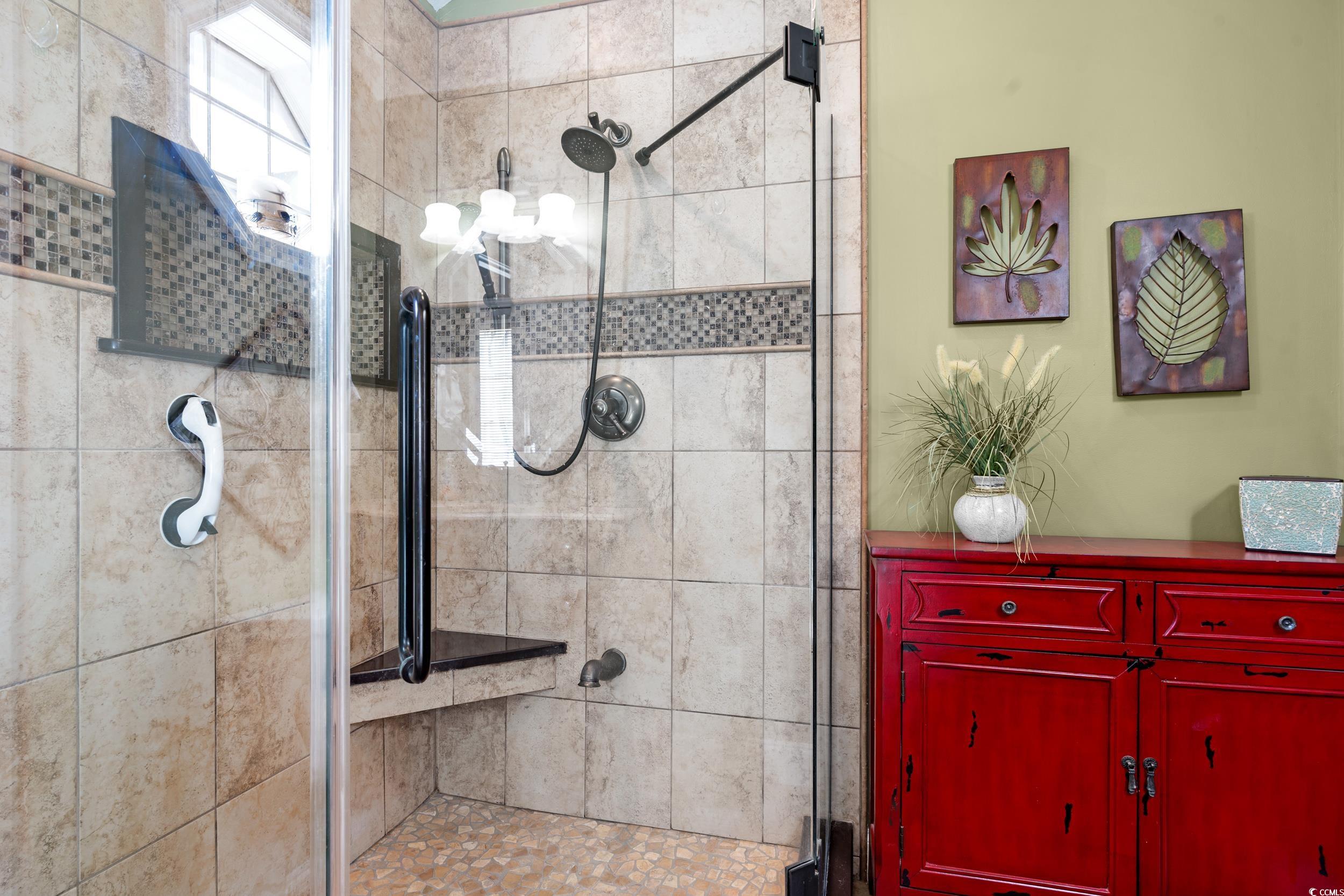 10064 Kings Rd. Property Photo 13