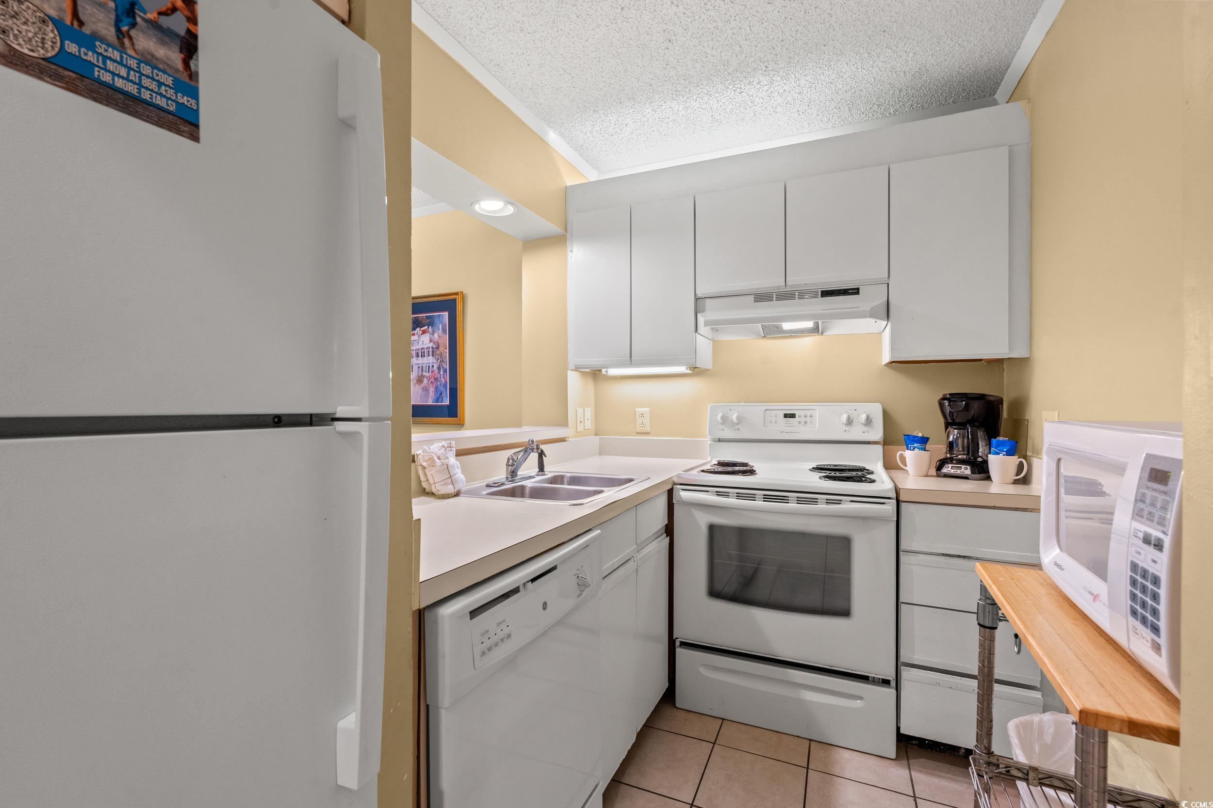 415 Ocean Creek Dr. Property Photo 12
