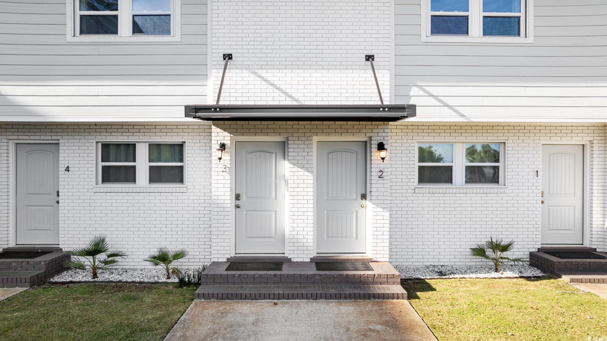 409 17th Ave. N Property Photo 1