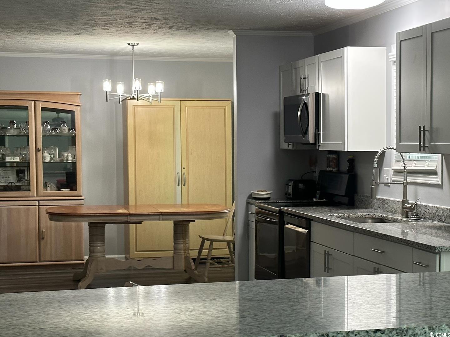 288 Farris Rd. Property Photo 8