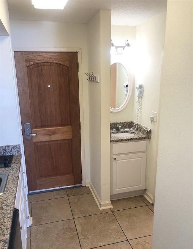 9550 Shore Dr. Property Photo 18