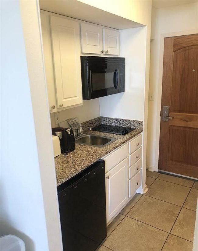 9550 Shore Dr. Property Photo 19
