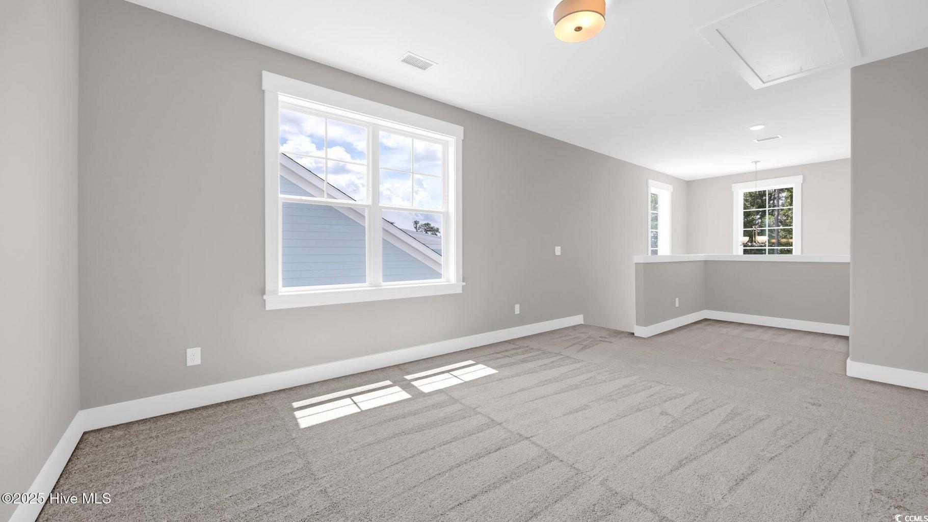 1529 Coastal Cove Ln Property Photo 17