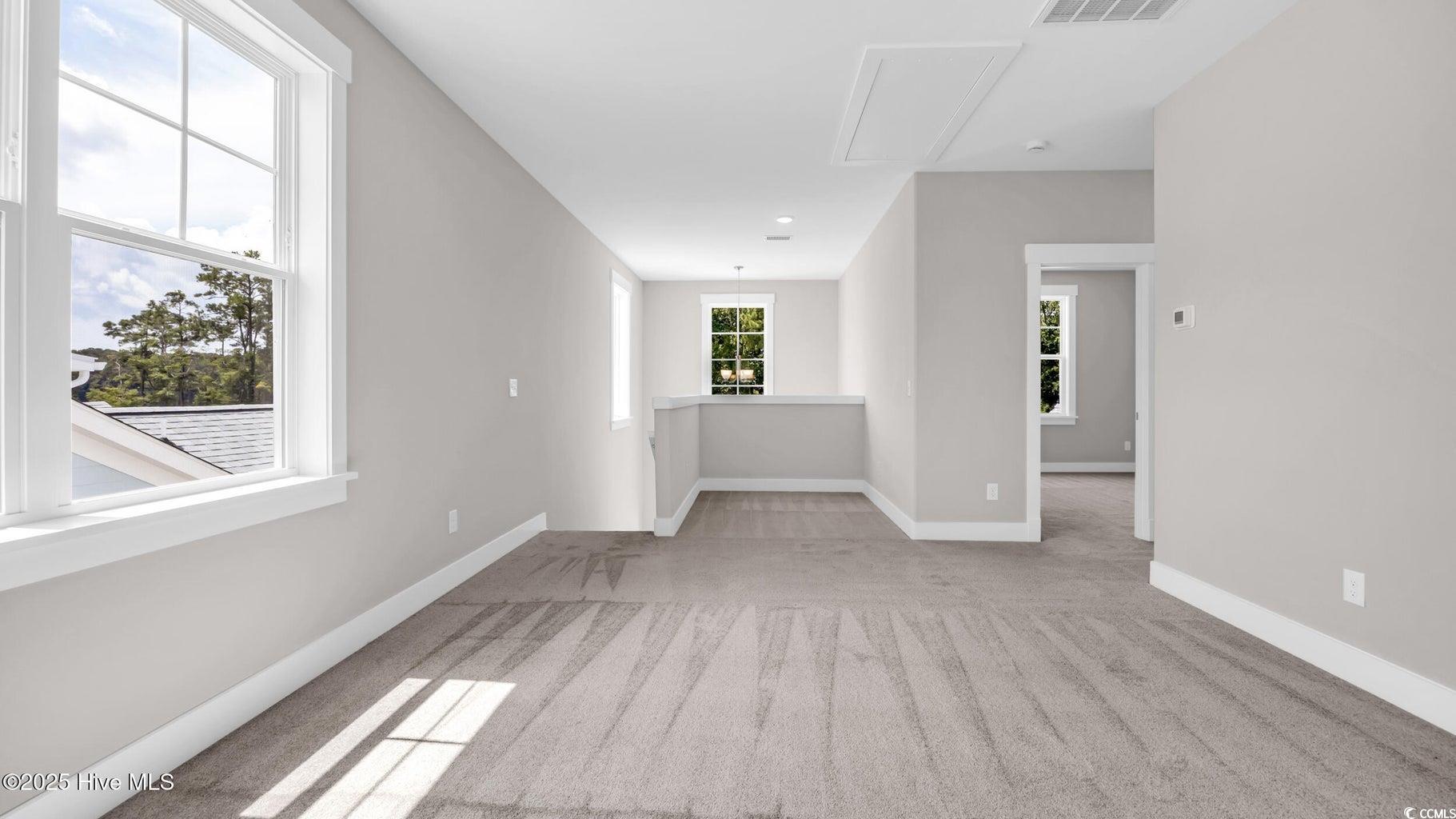 1529 Coastal Cove Ln Property Photo 18