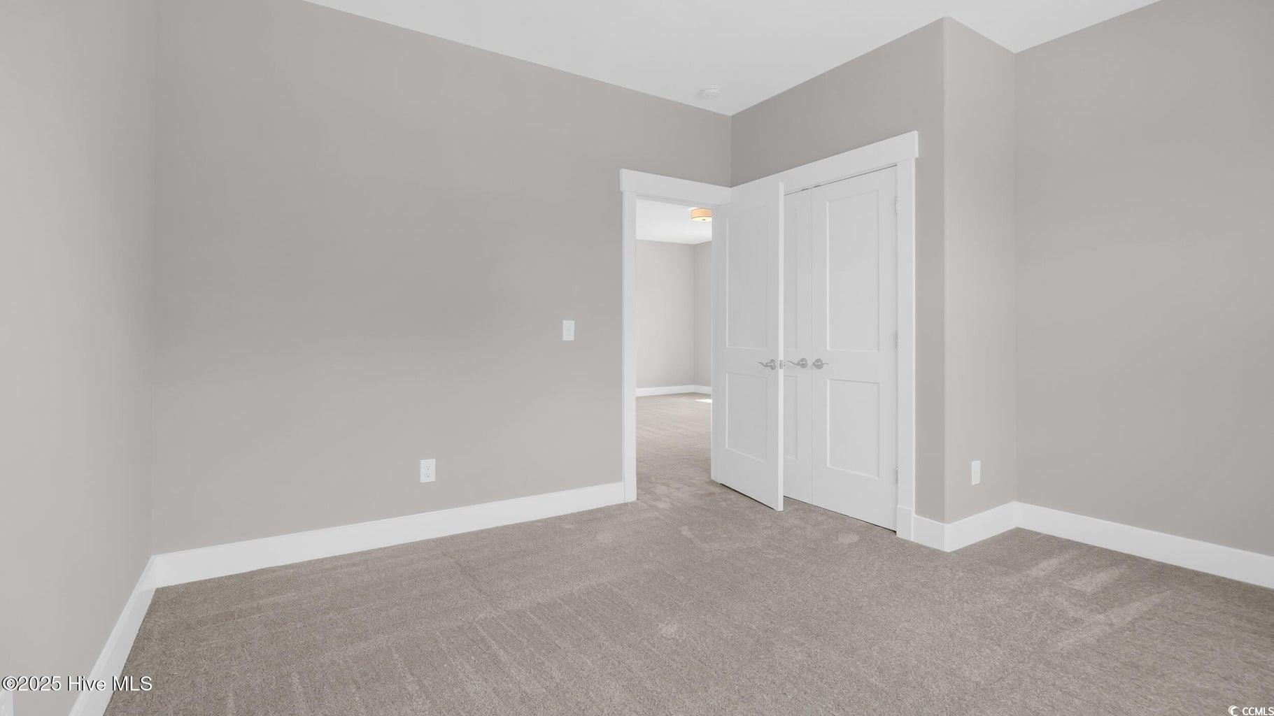 1529 Coastal Cove Ln Property Photo 20