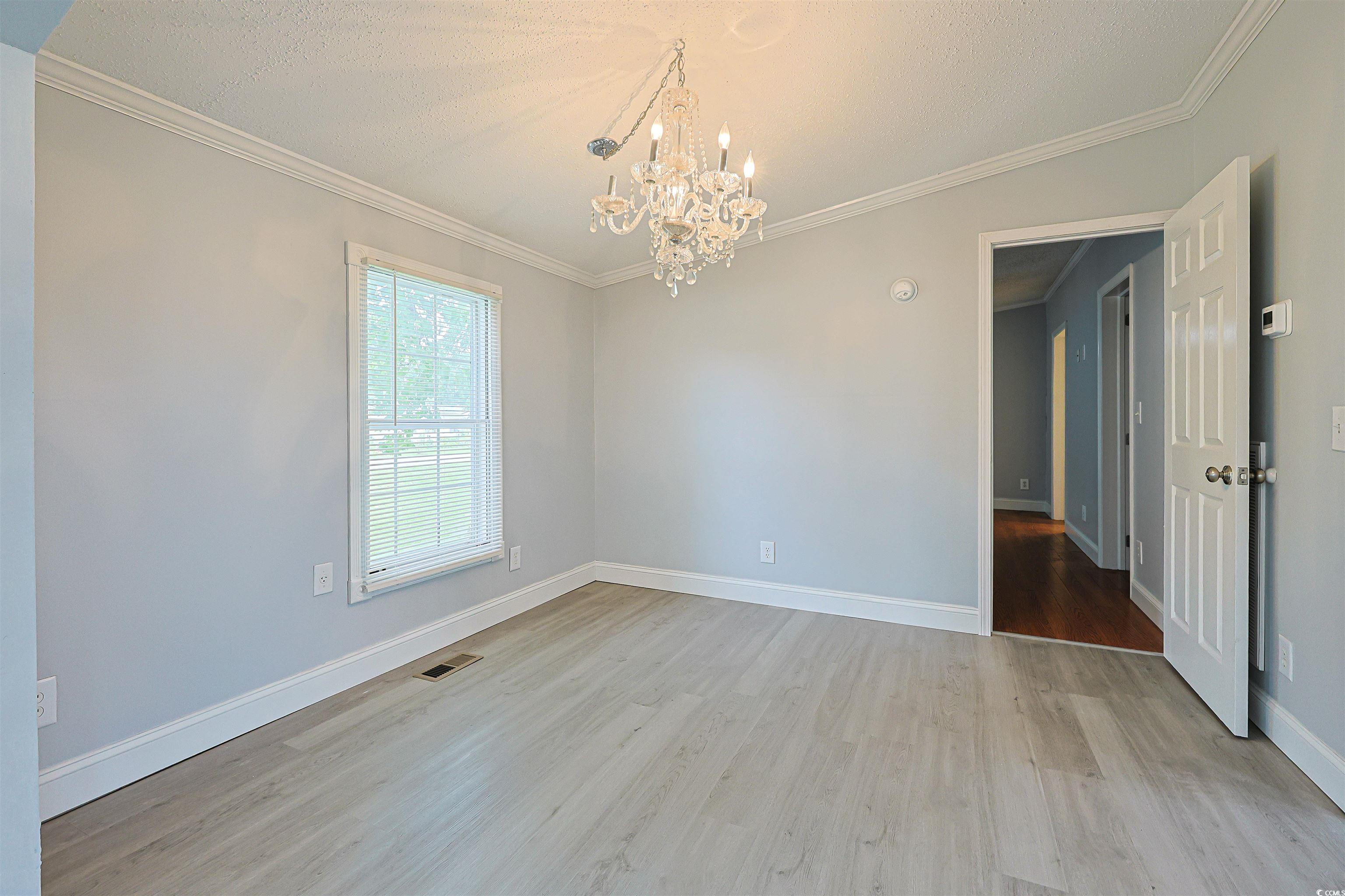 240 Quail Run Rd. Property Photo 6