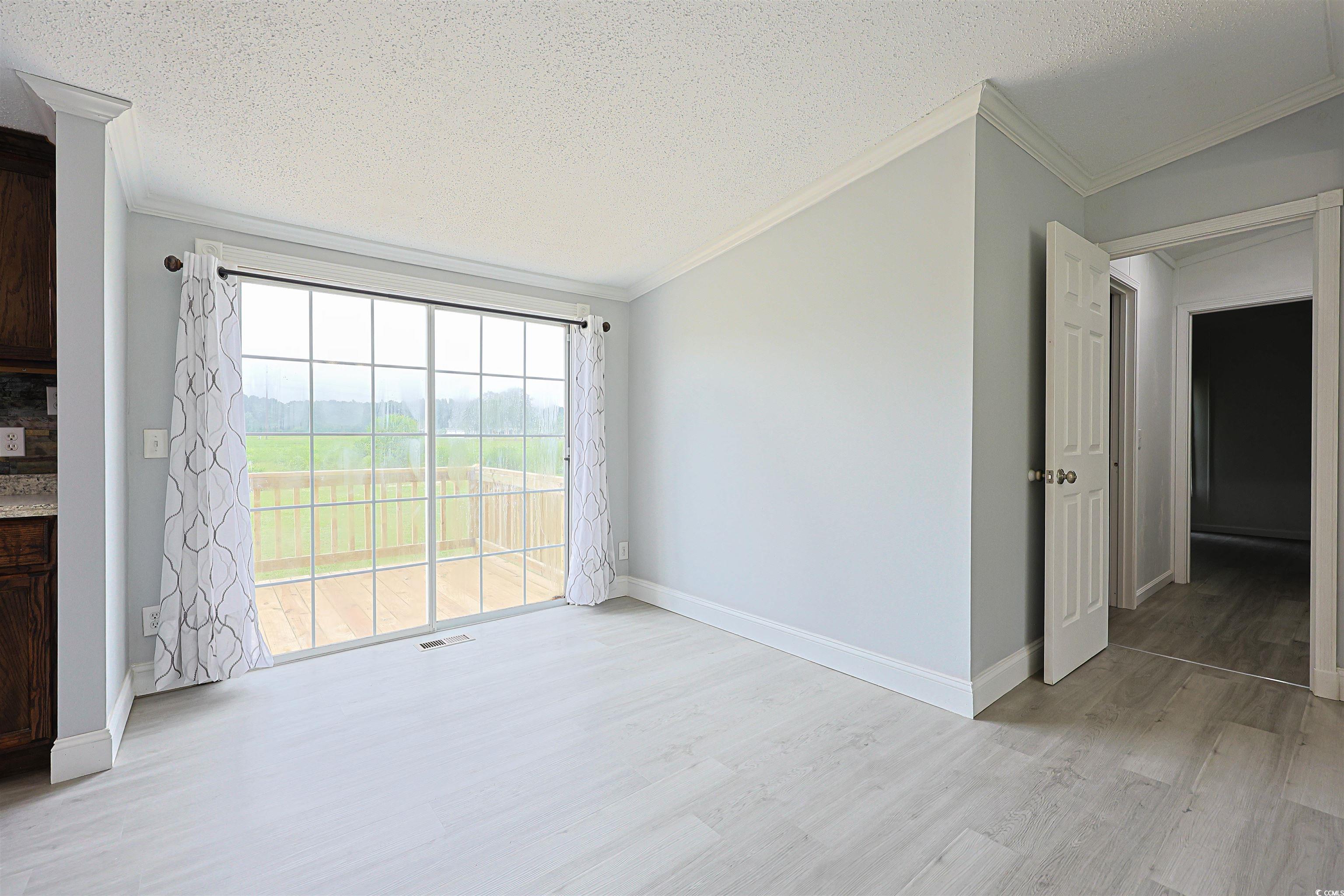 240 Quail Run Rd. Property Photo 8