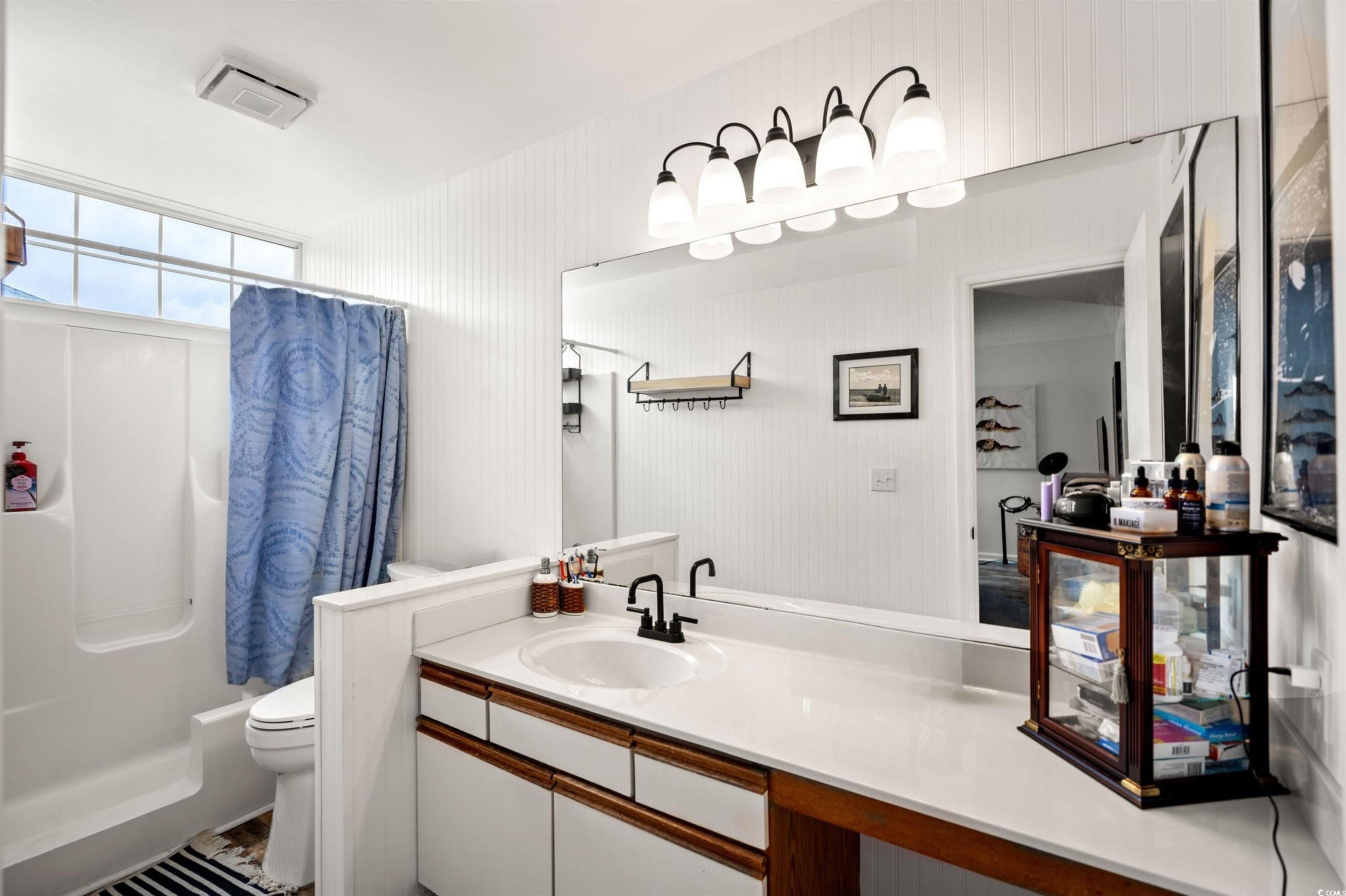 8862 Duck View Dr. Property Photo 12