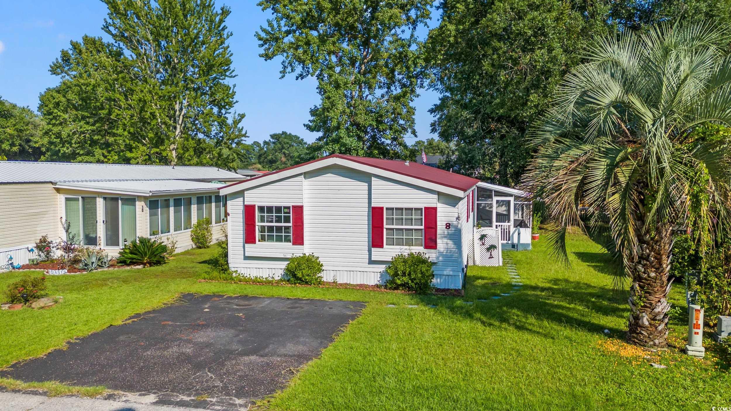 8 Dover St. Property Photo 1