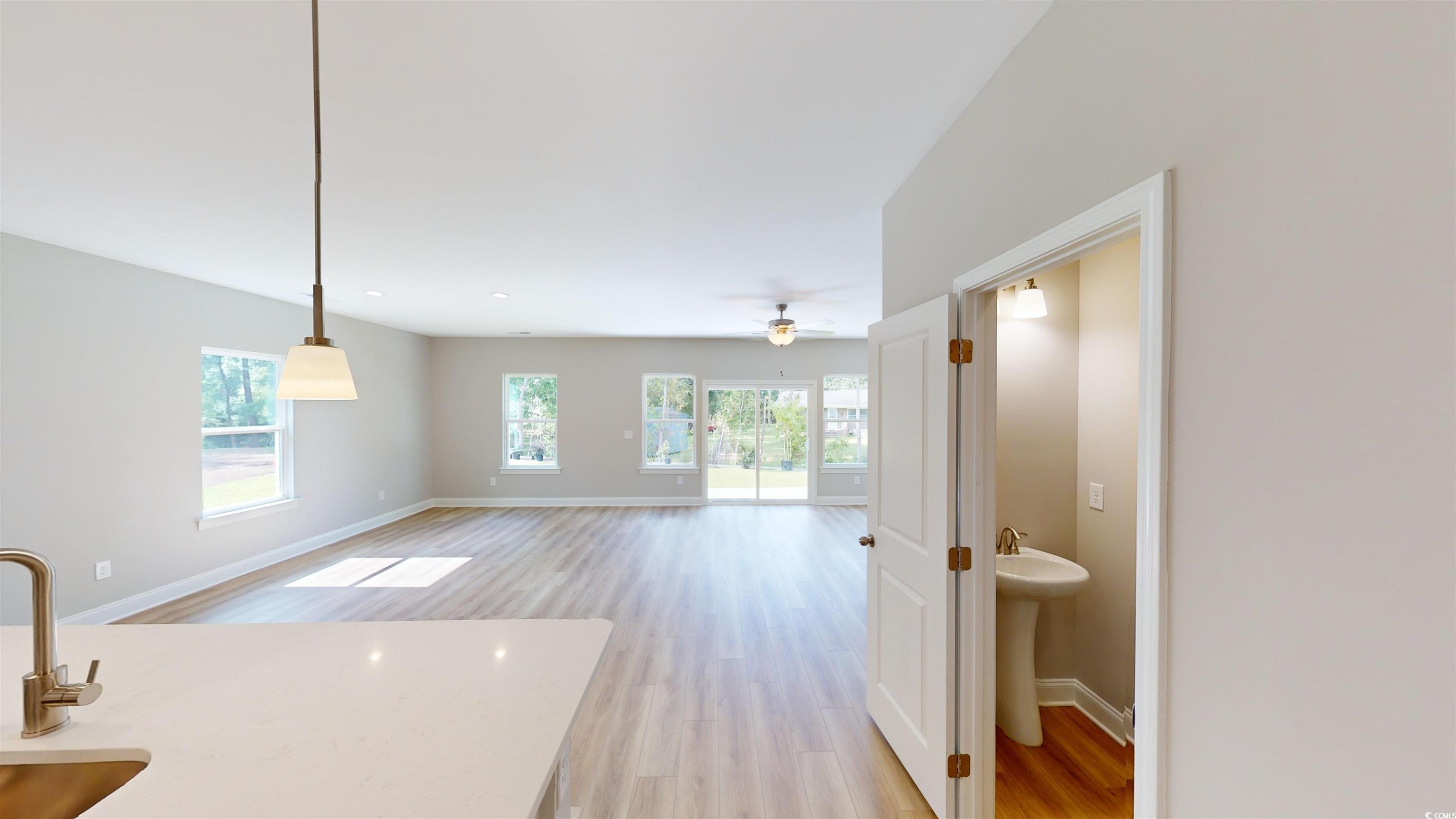 1072 Moen Loop Property Photo 17