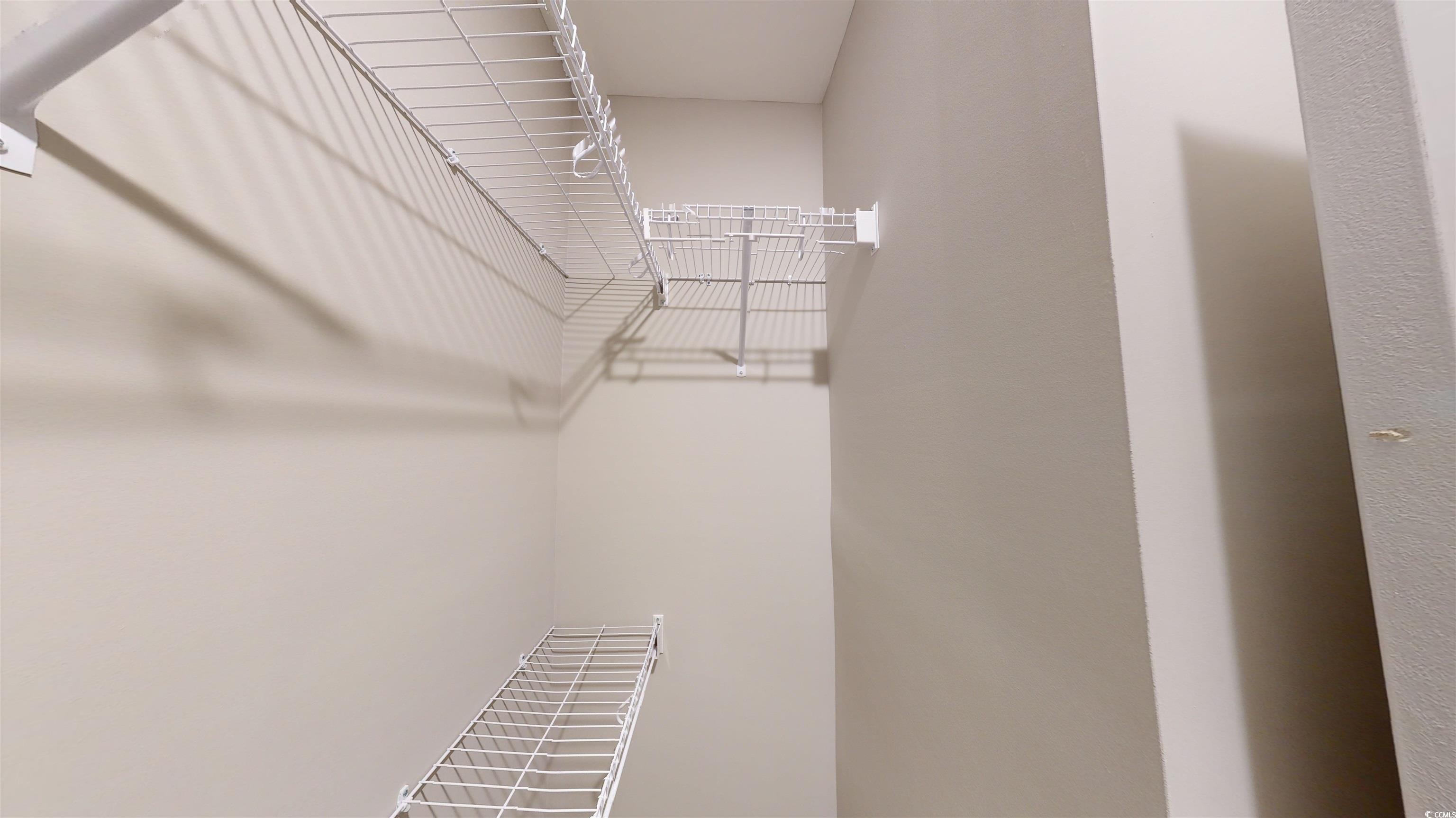 1072 Moen Loop Property Photo 26