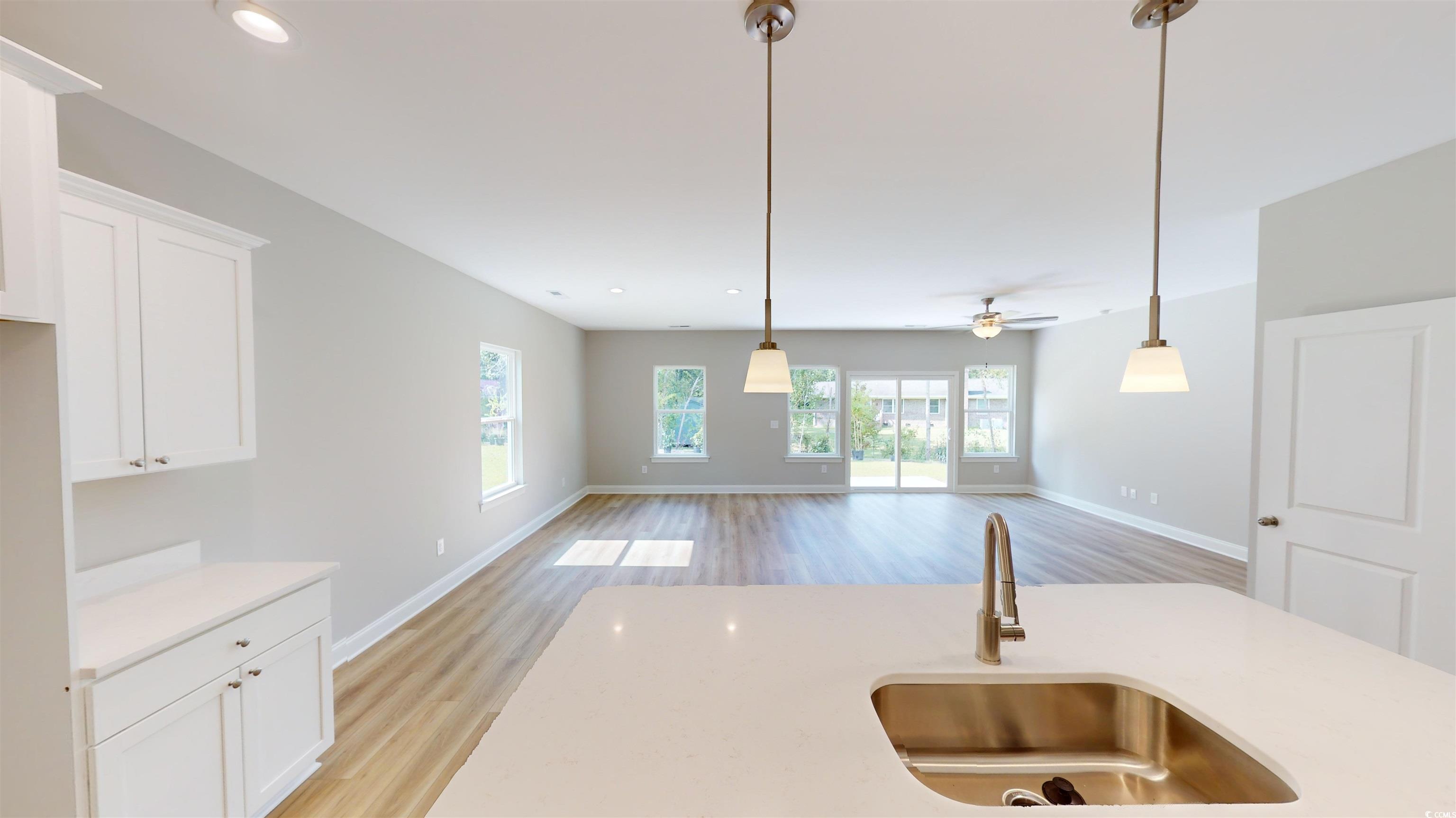 1072 Moen Loop Property Photo 30