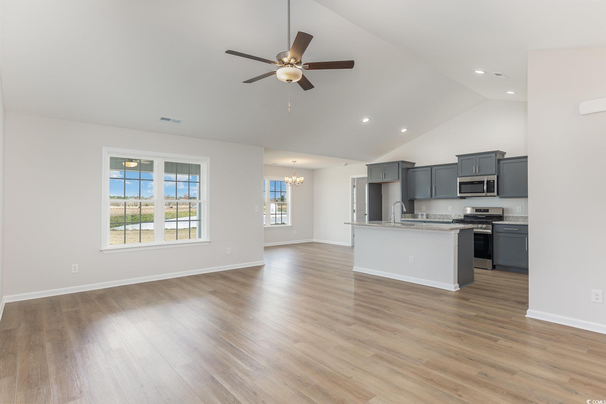 375 5th Ave. Property Photo 3