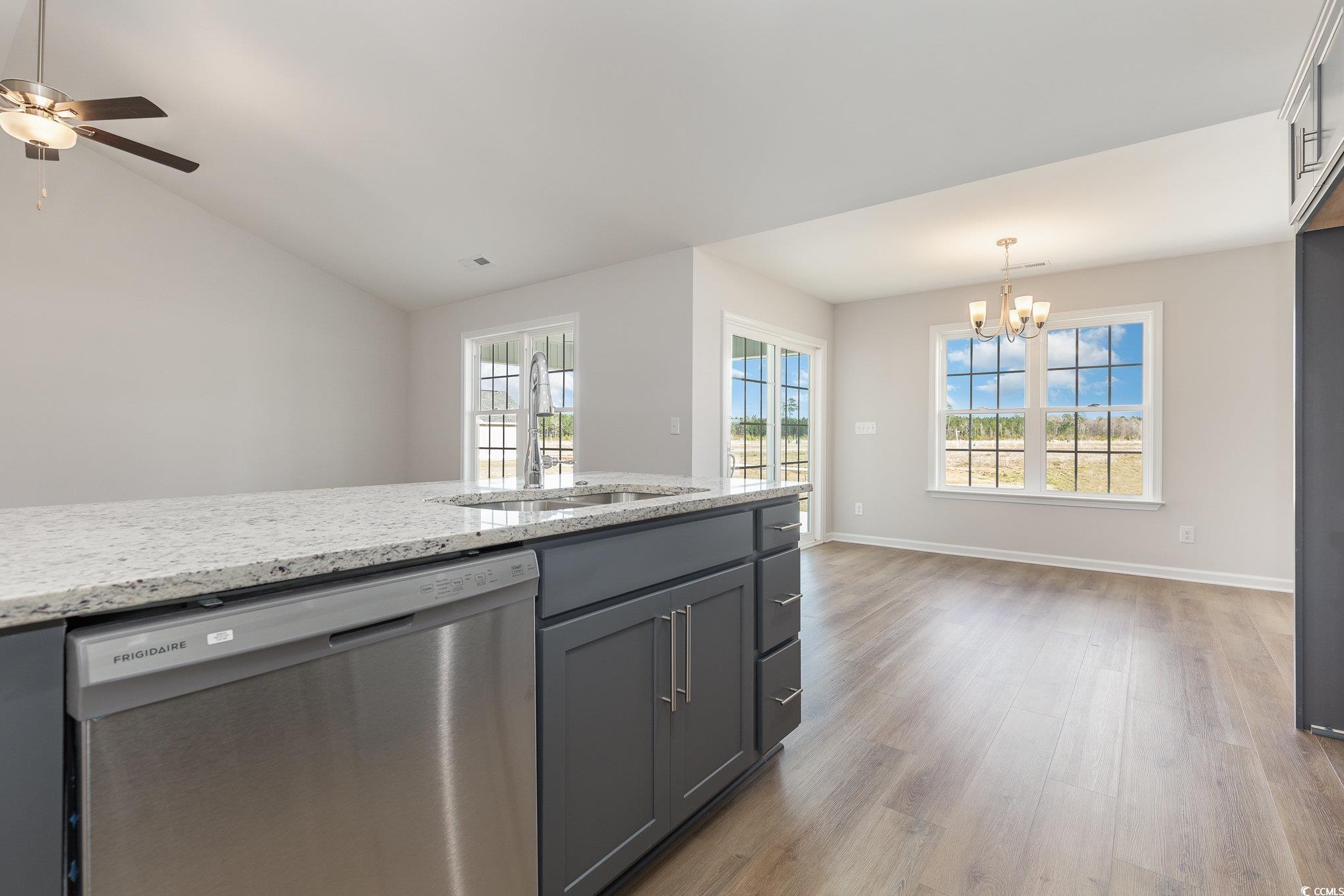 375 5th Ave. Property Photo 5