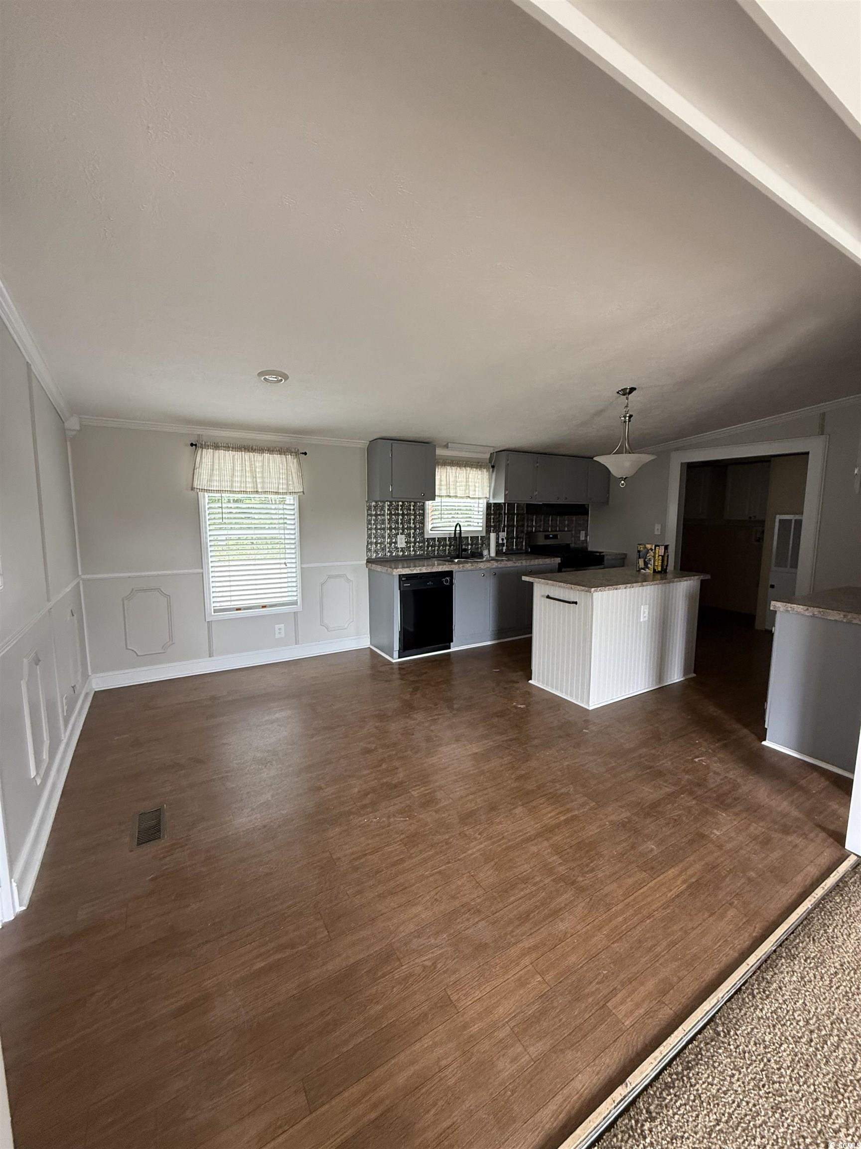 1120 Amanda Lane Property Photo 17