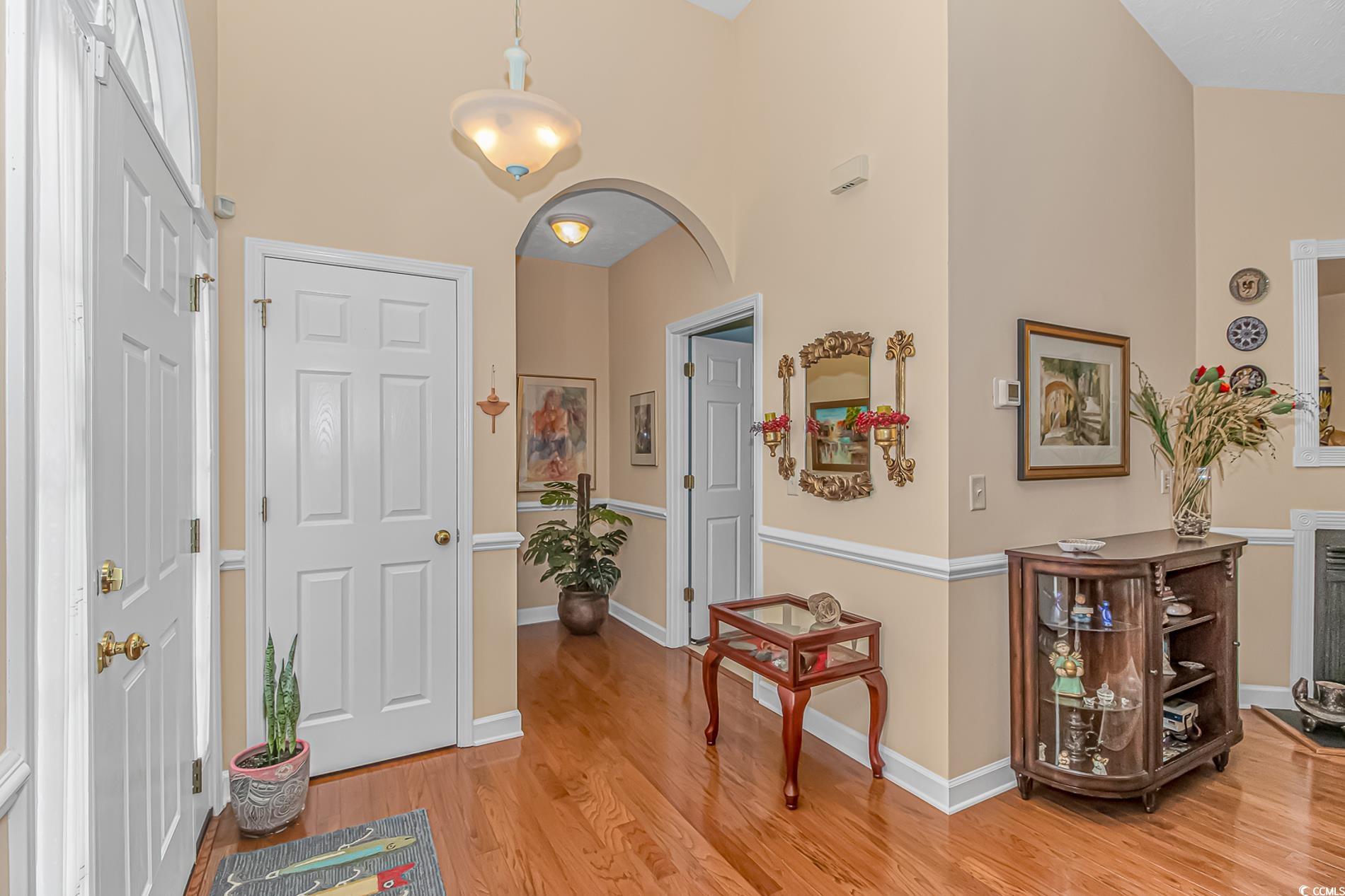 1015 University Forest Dr. Property Photo 5