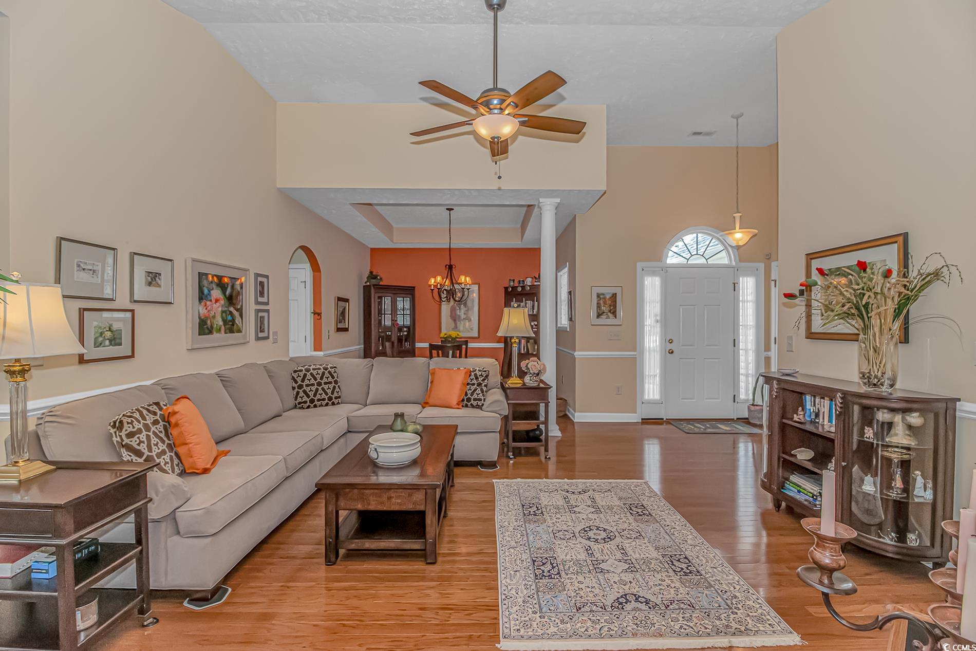 1015 University Forest Dr. Property Photo 7