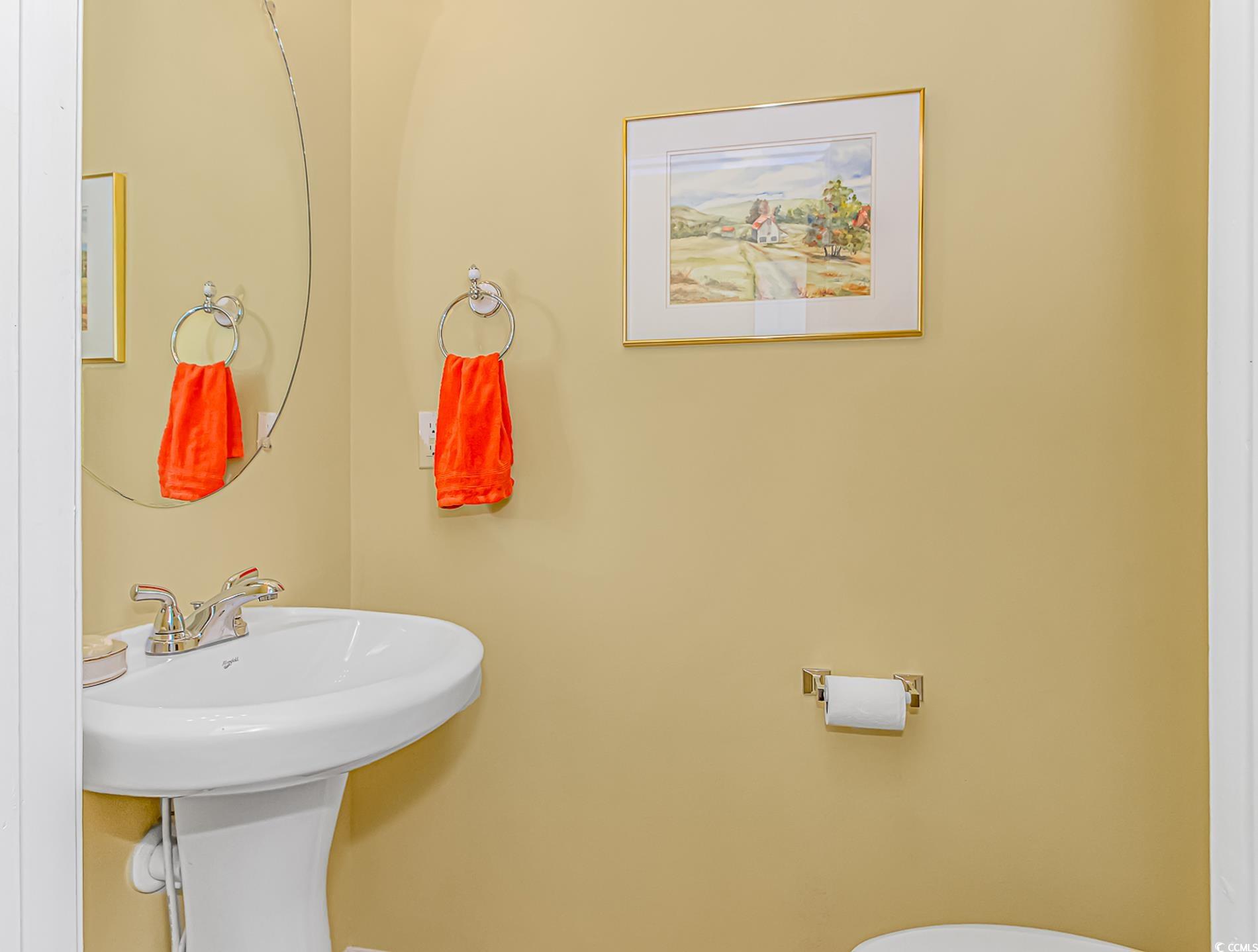 1015 University Forest Dr. Property Photo 25