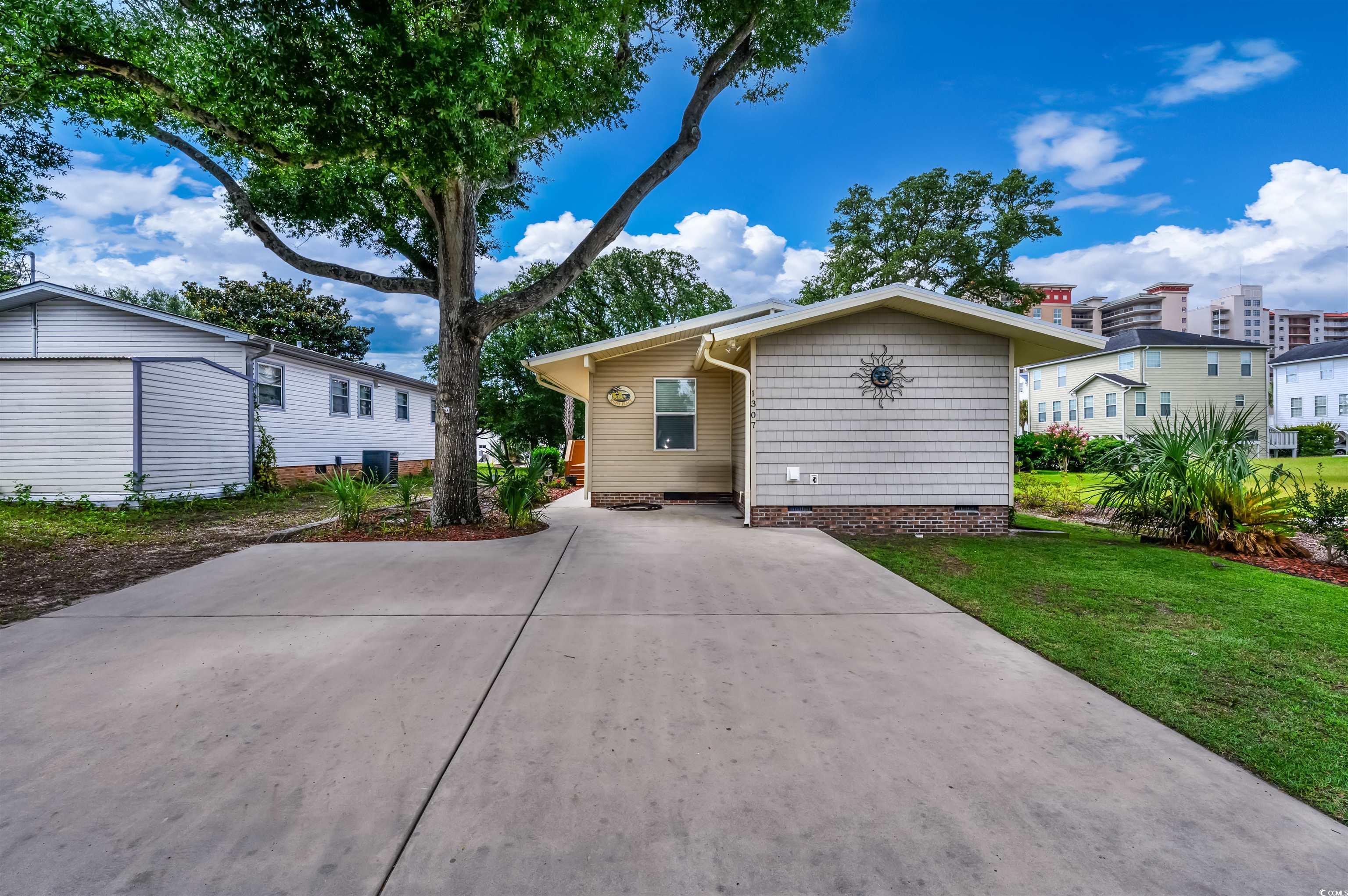 1307 Holly Dr. Property Photo 25