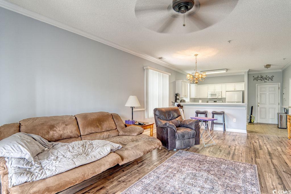 800 Crumpet Ct. Property Photo 10