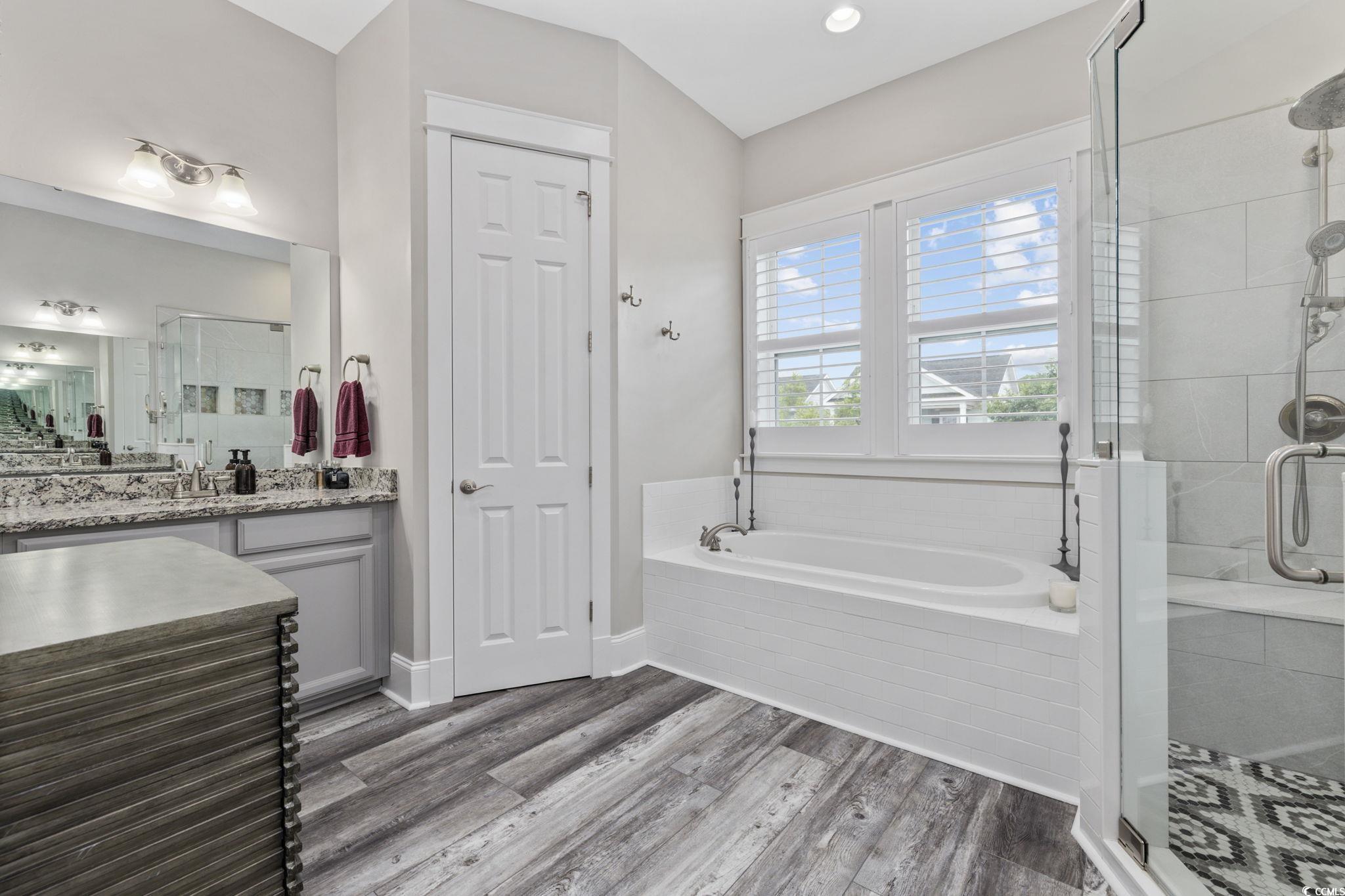 853 Johnson Ave. Property Photo 20