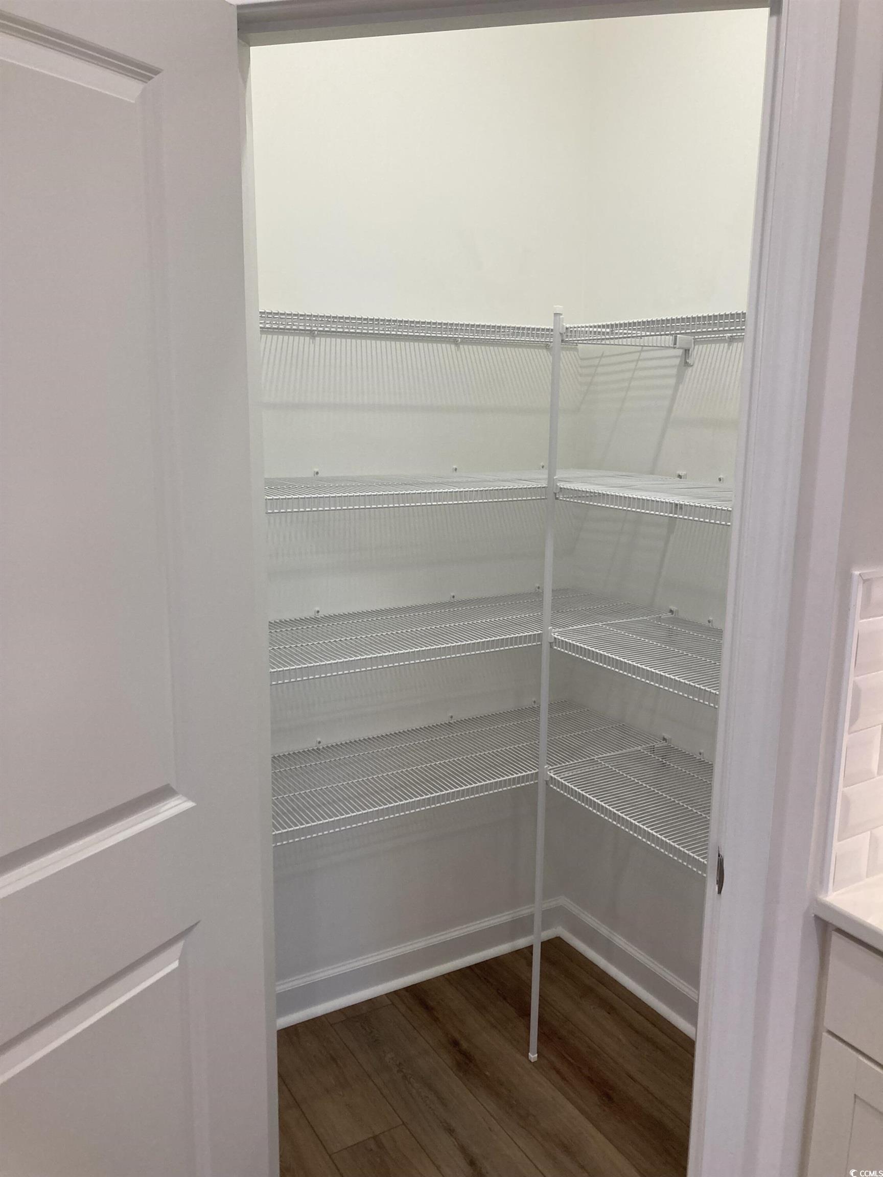 736 Enchantment Loop Property Photo 17