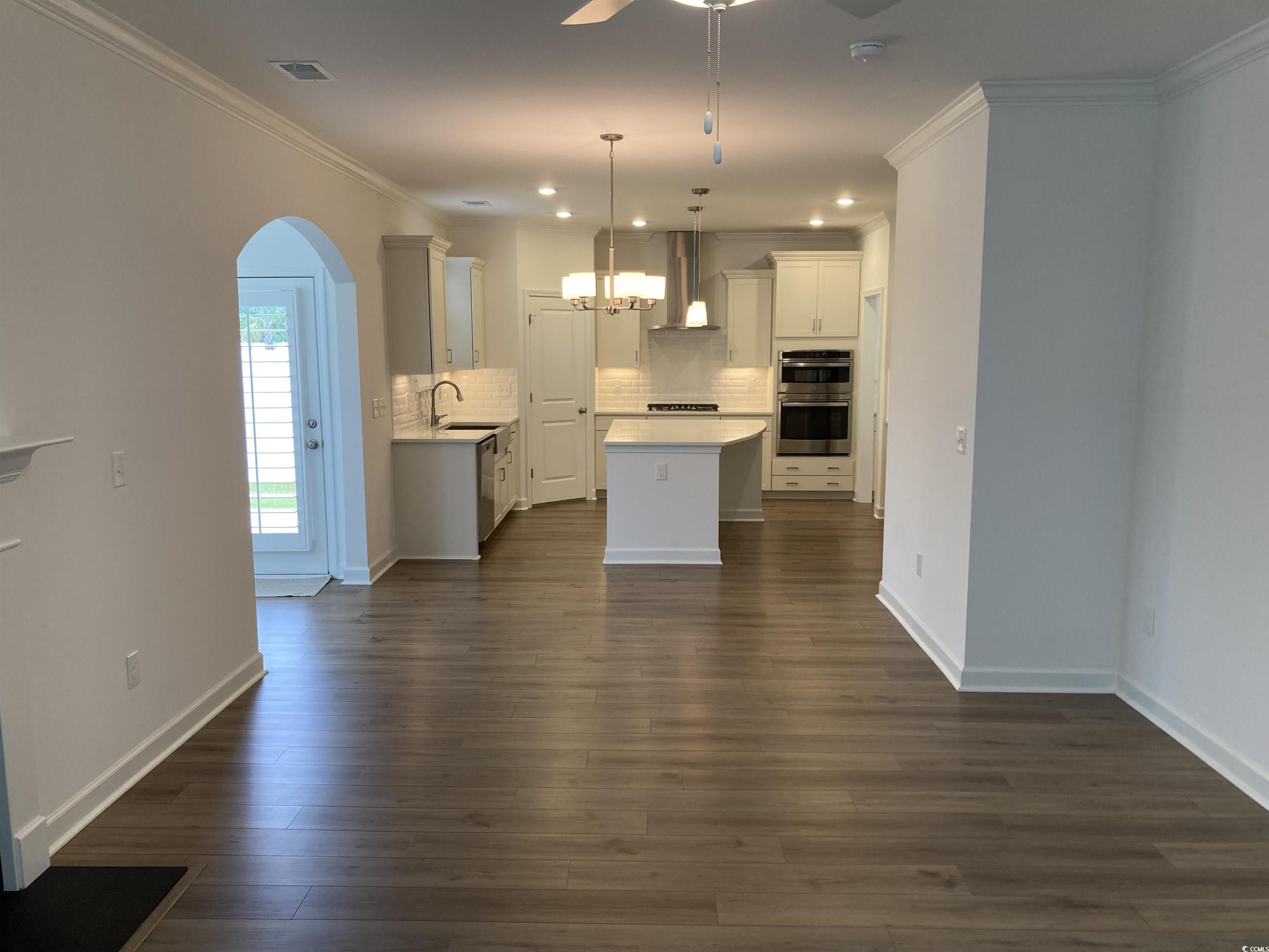 736 Enchantment Loop Property Photo 25