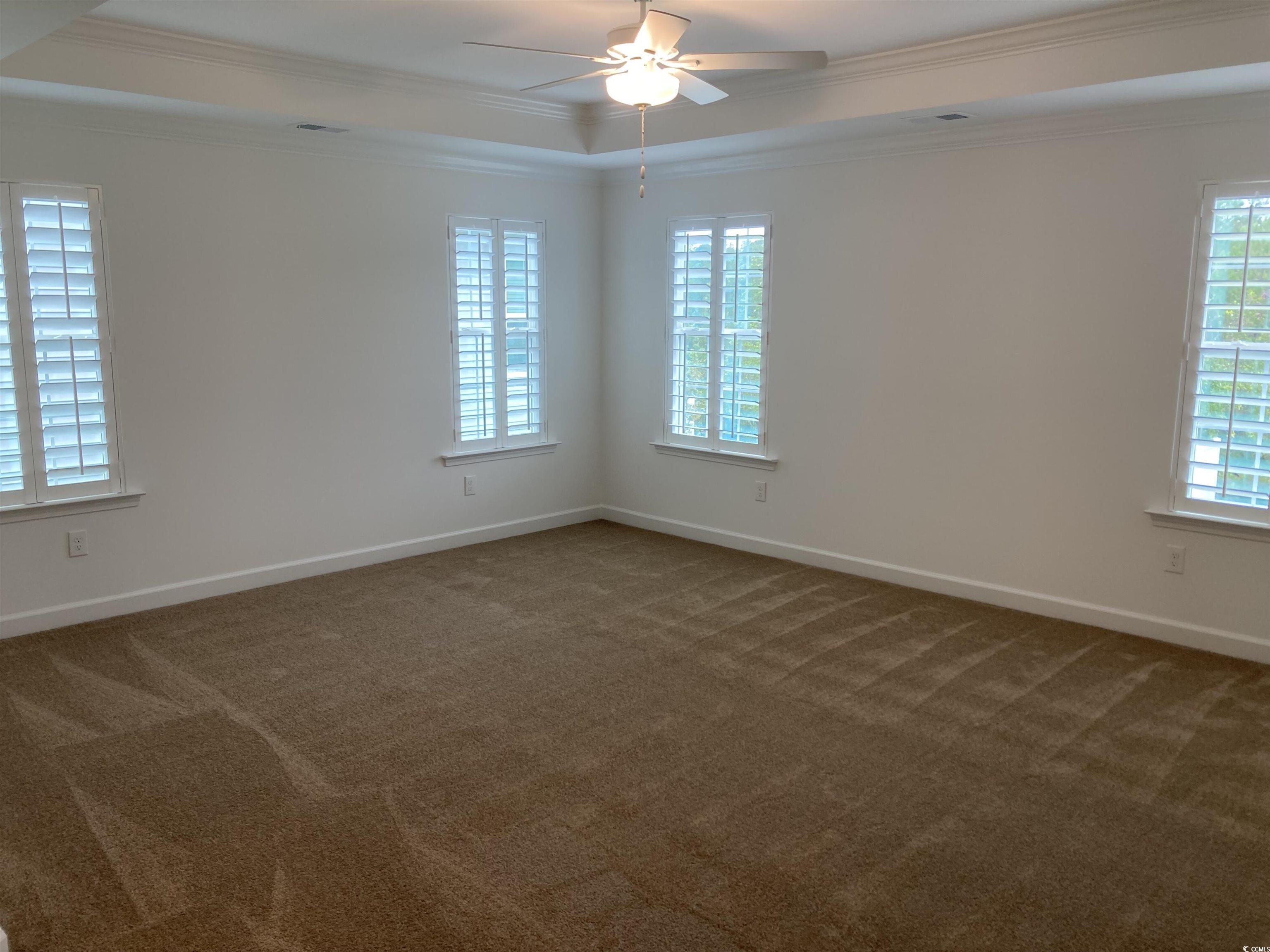 736 Enchantment Loop Property Photo 34