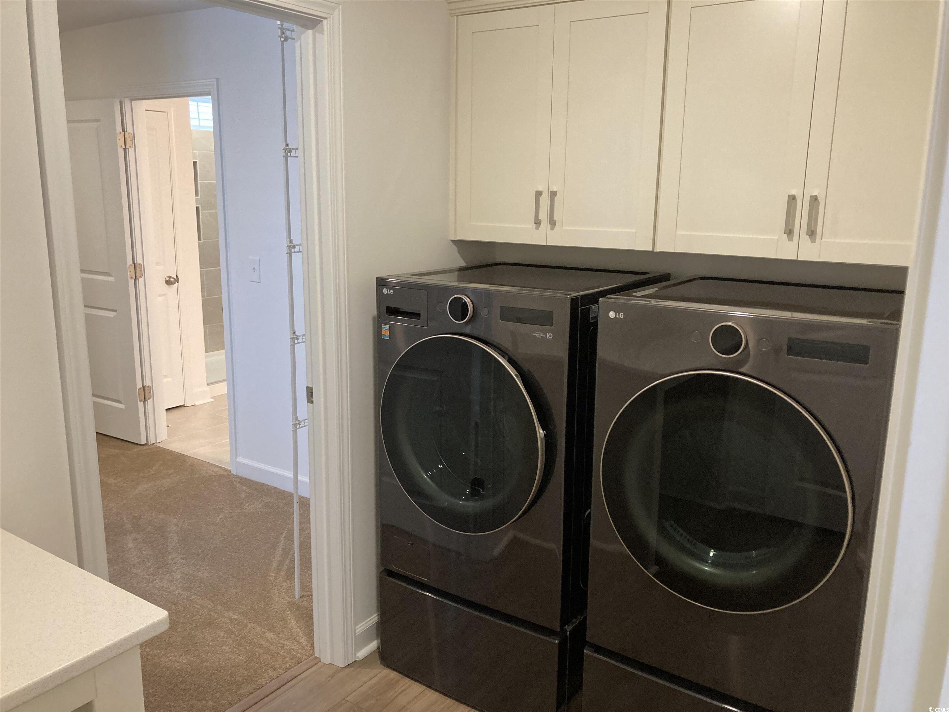 736 Enchantment Loop Property Photo 38