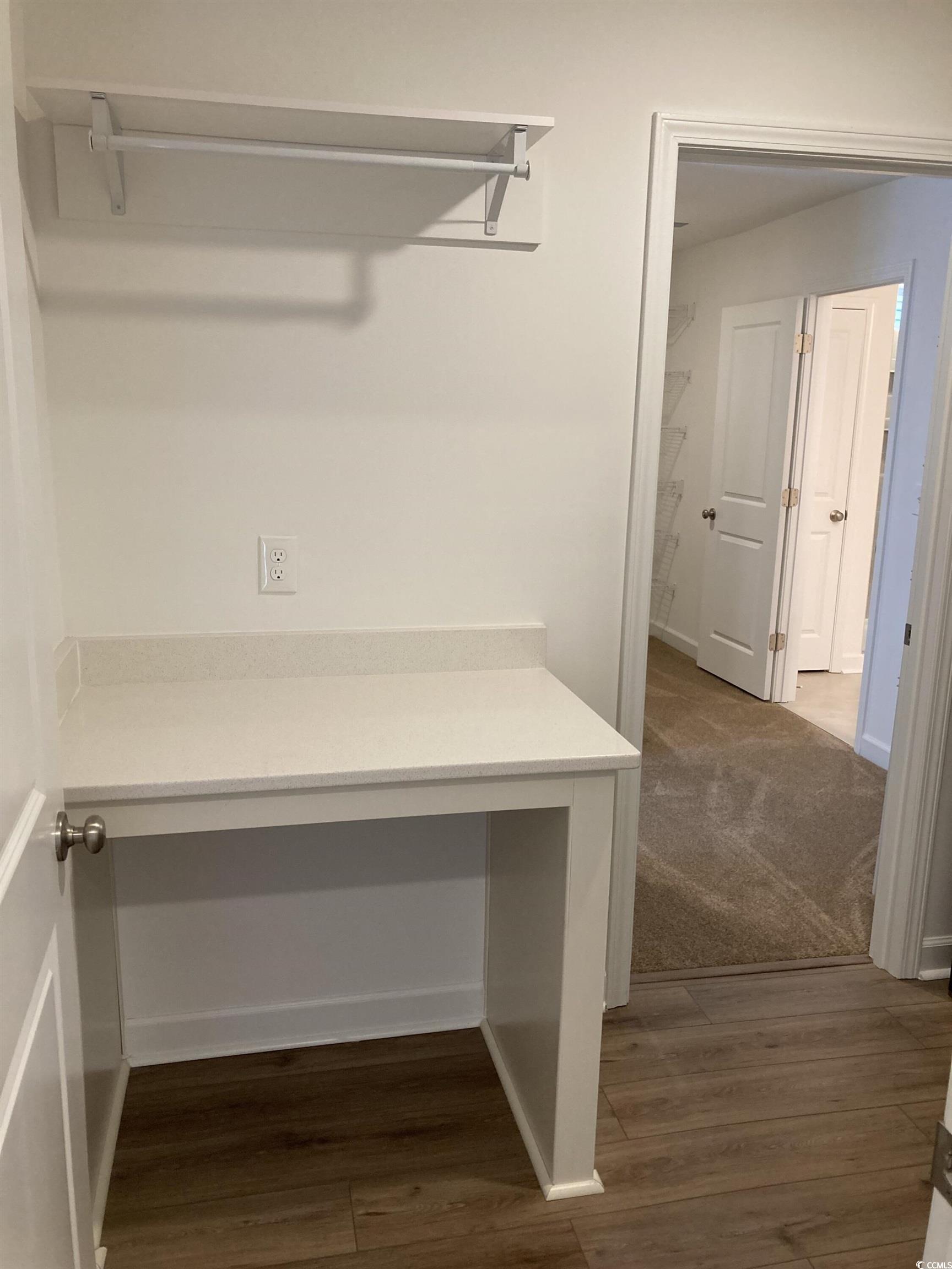 736 Enchantment Loop Property Photo 39