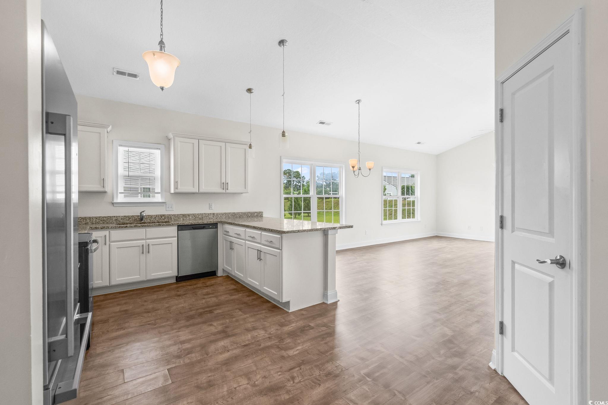 716 Hobonny Loop Property Photo 8