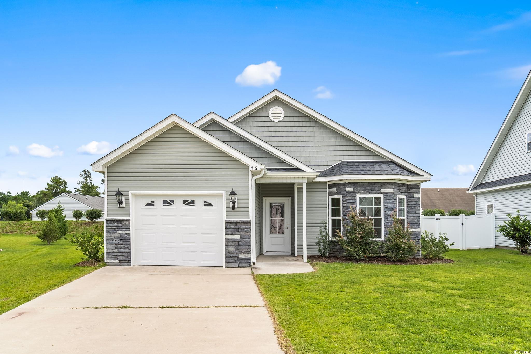 716 Hobonny Loop Property Photo 36