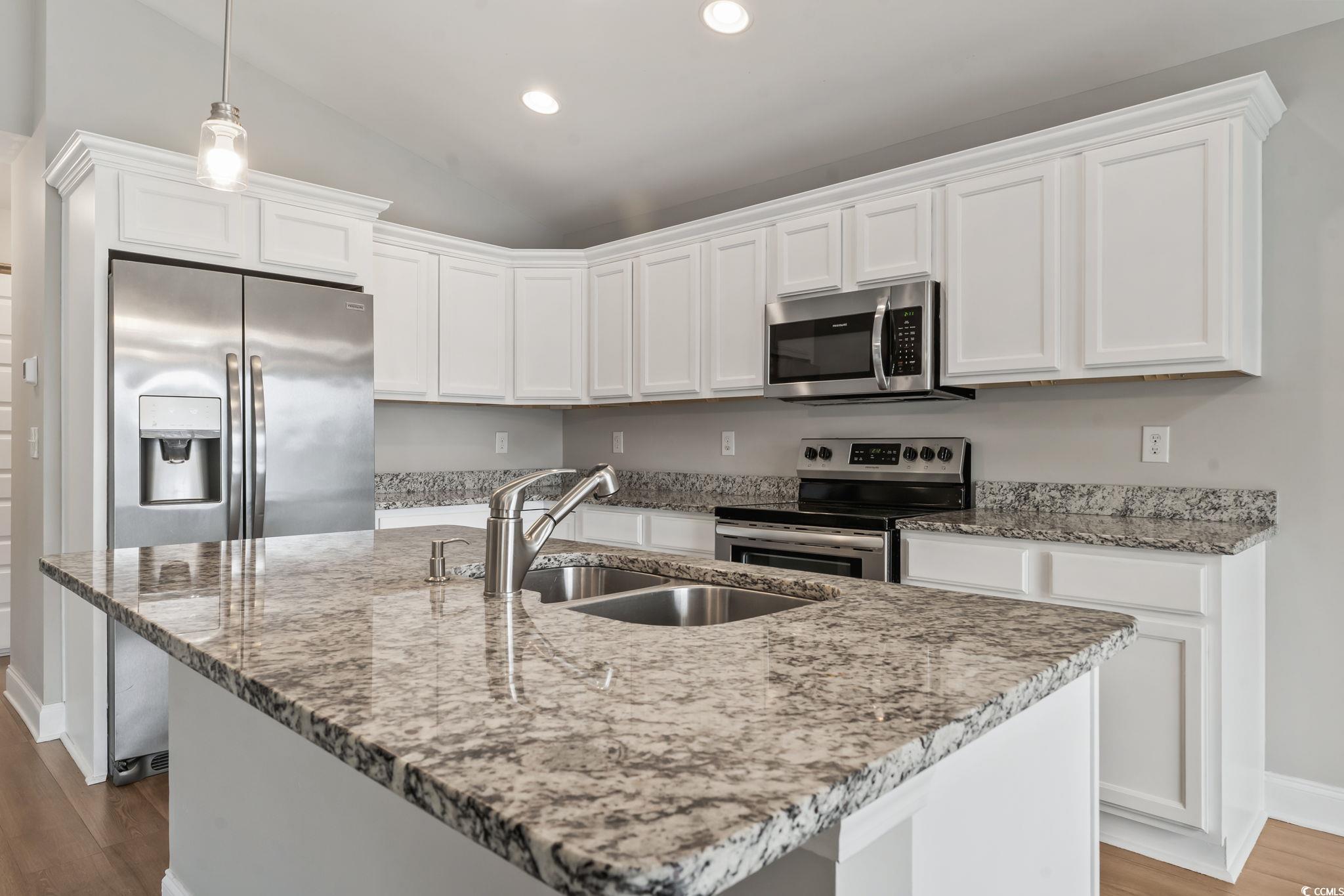 2000 Kayak Kove Ct. Property Photo 11