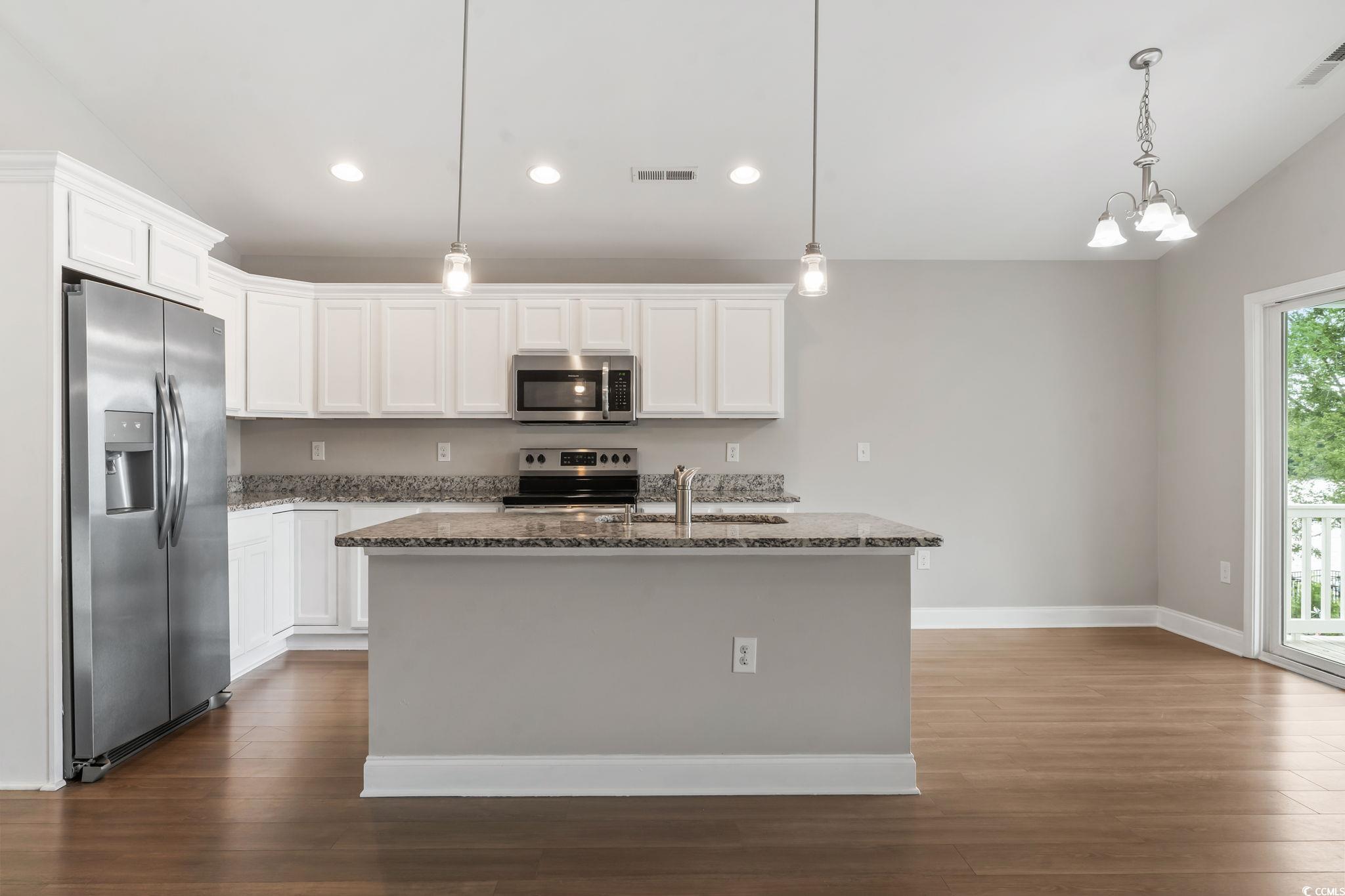 2000 Kayak Kove Ct. Property Photo 13