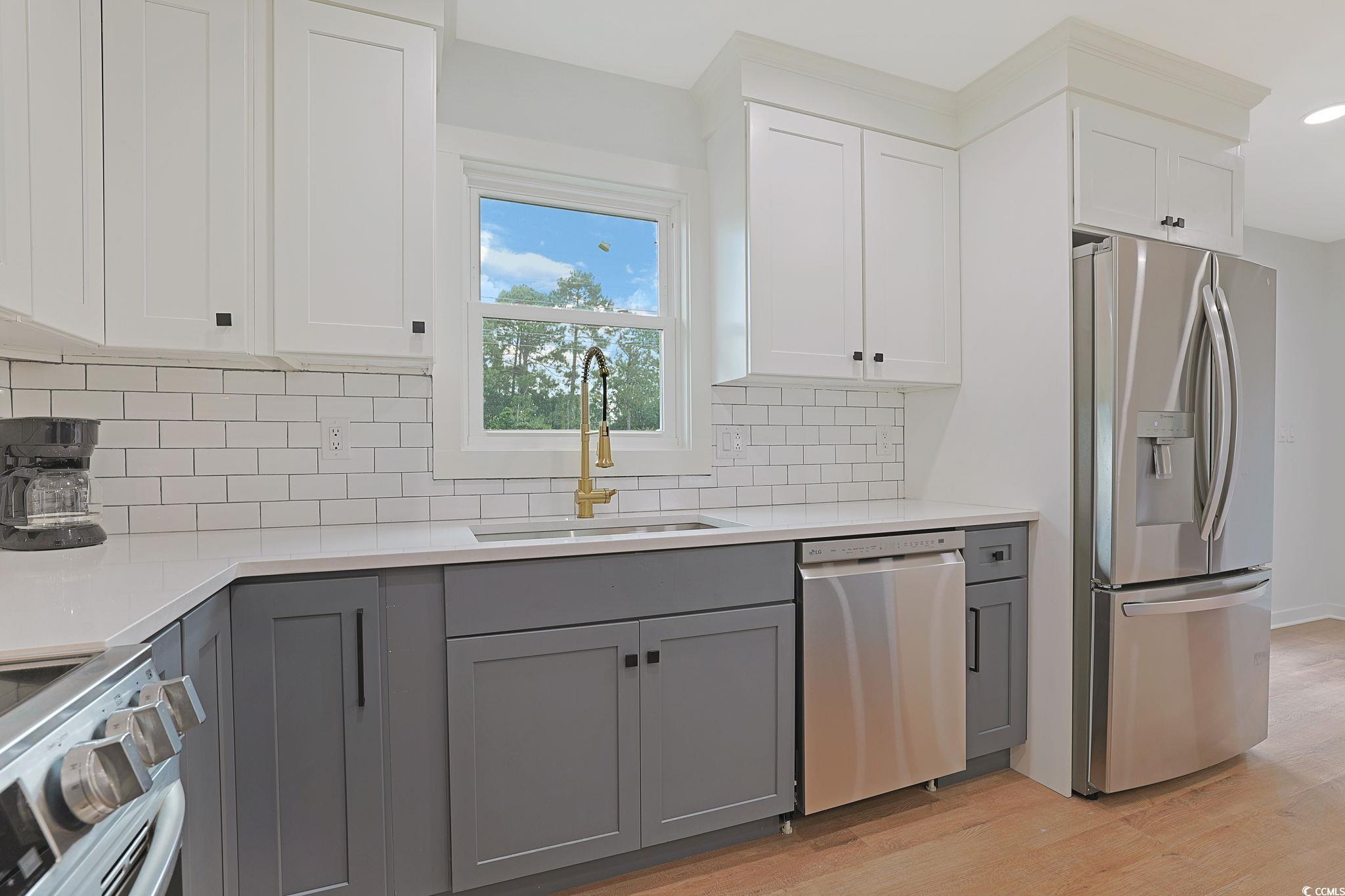 4314 Pine Ln. Property Photo 11