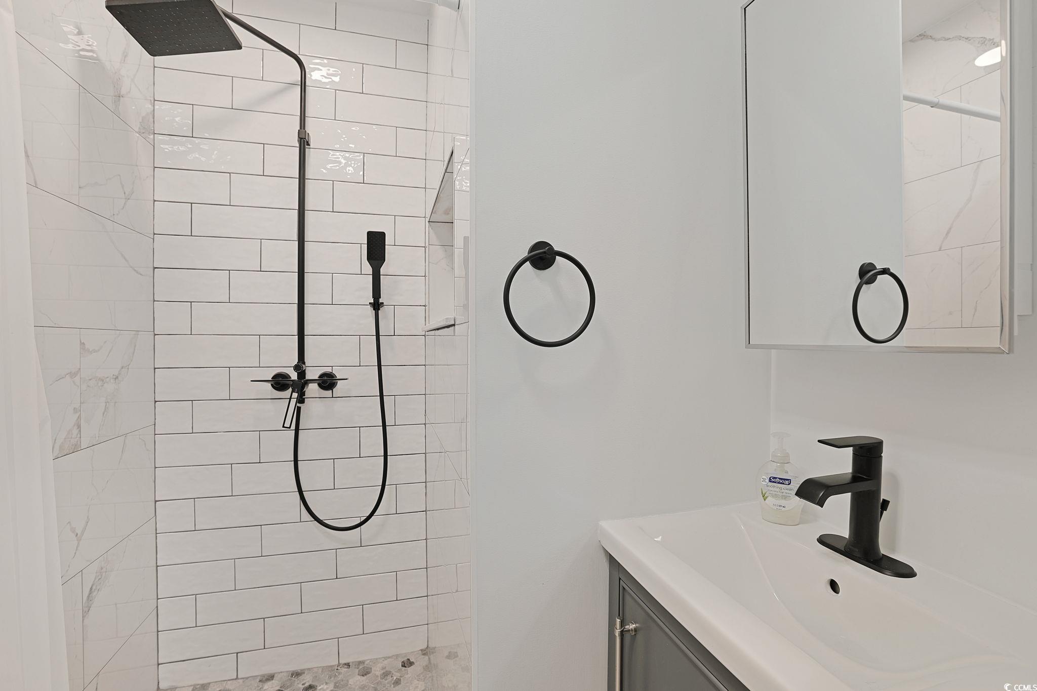 4314 Pine Ln. Property Photo 17