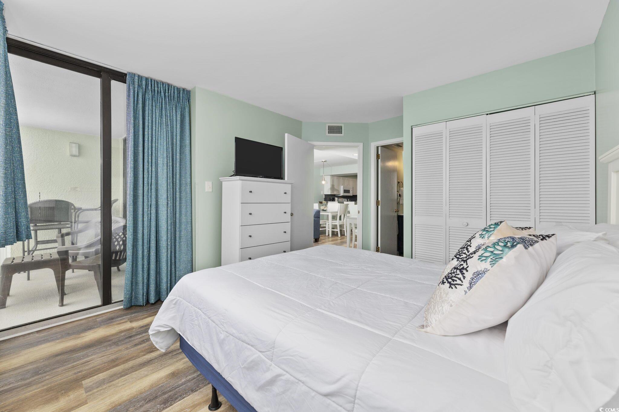 9400 Shore Dr. Property Photo 16