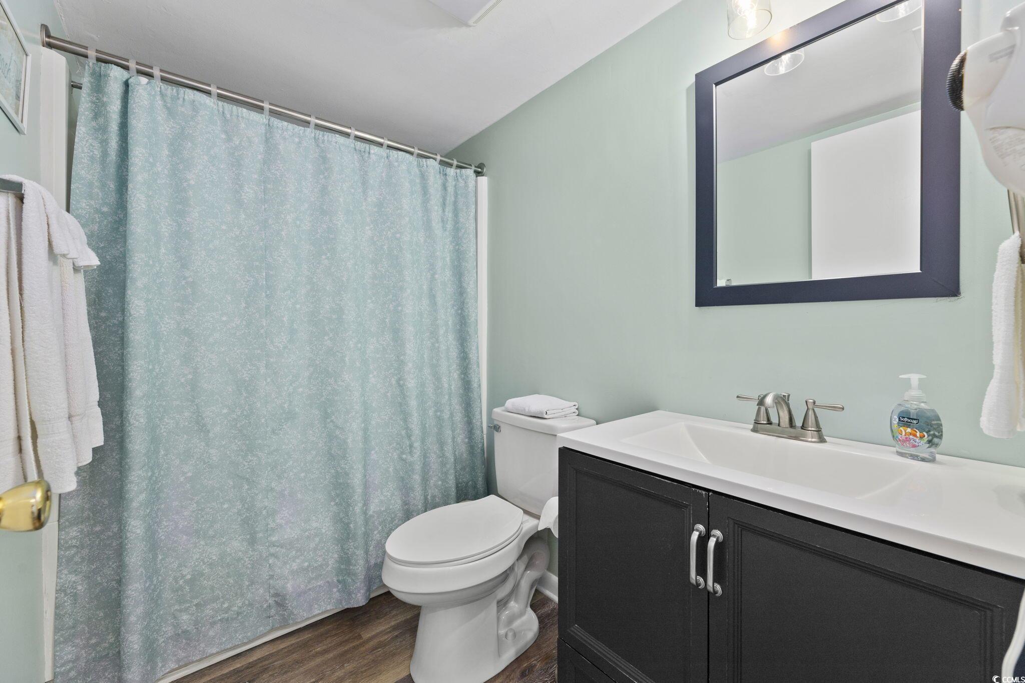 9400 Shore Dr. Property Photo 17