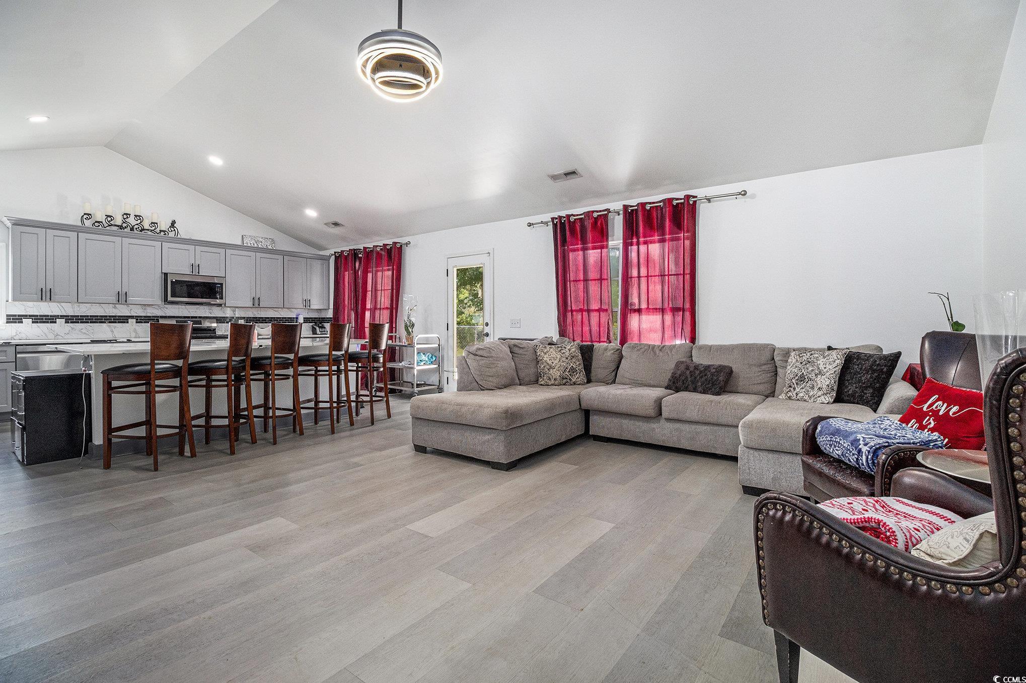 317 Opal Ave. Property Photo 9