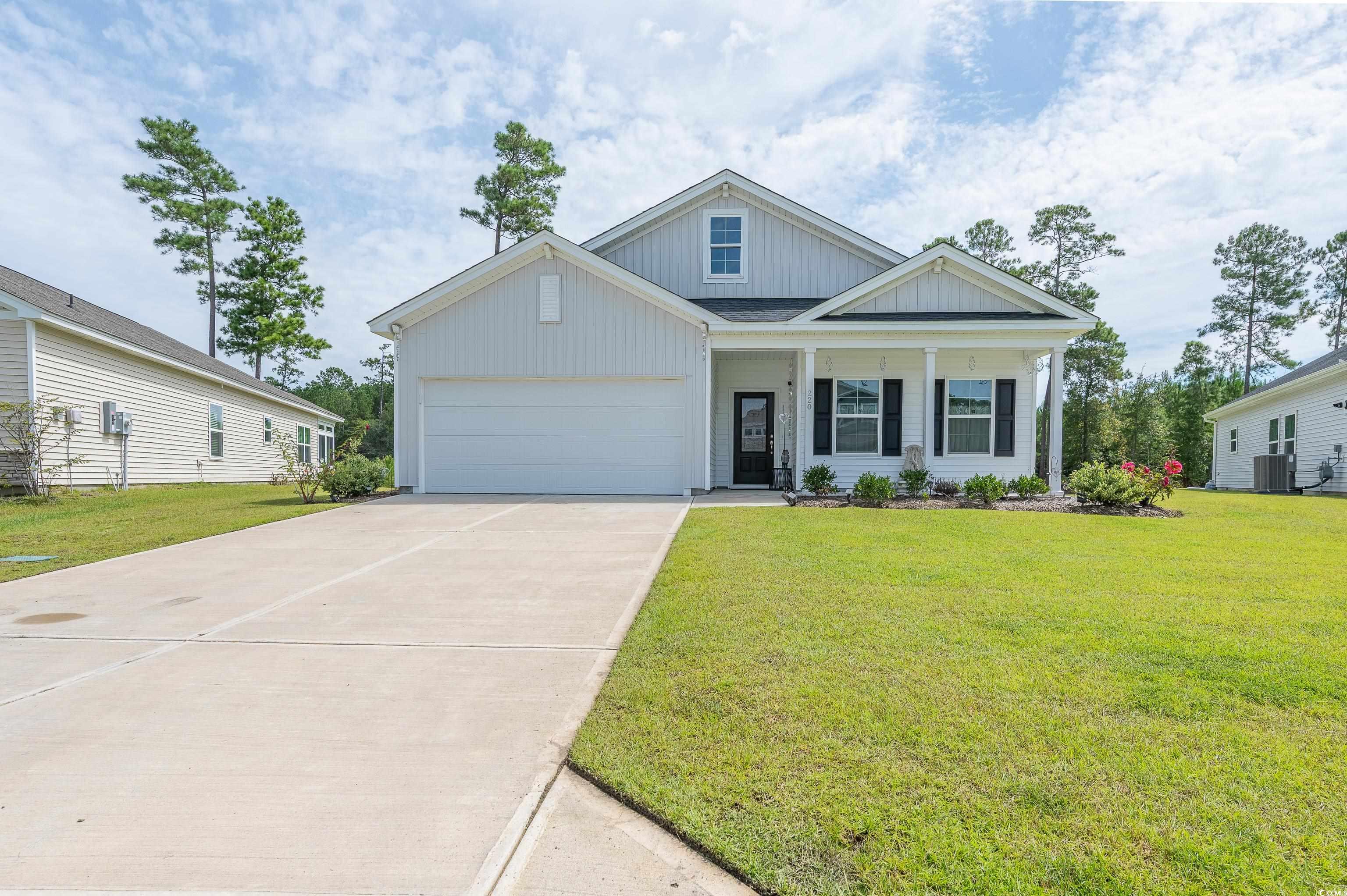 220 Averyville Dr. Property Photo 1