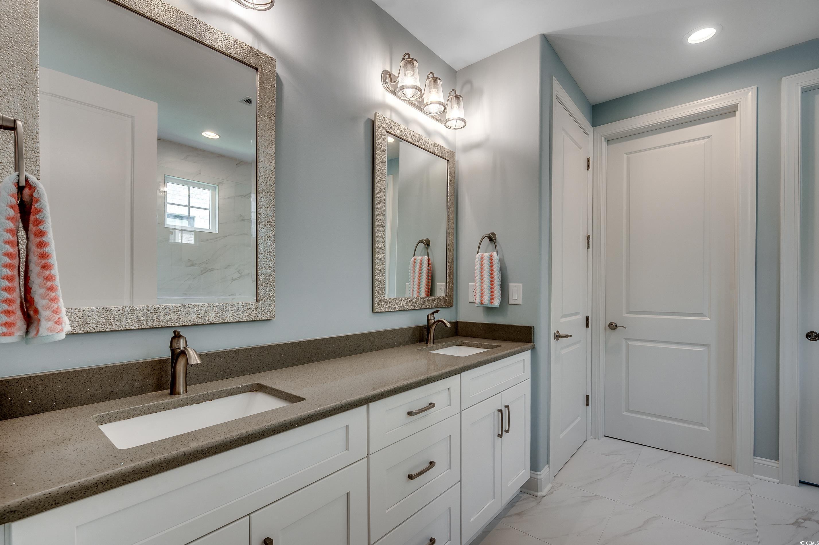 8404 Cape Dutch Loop Property Photo 19