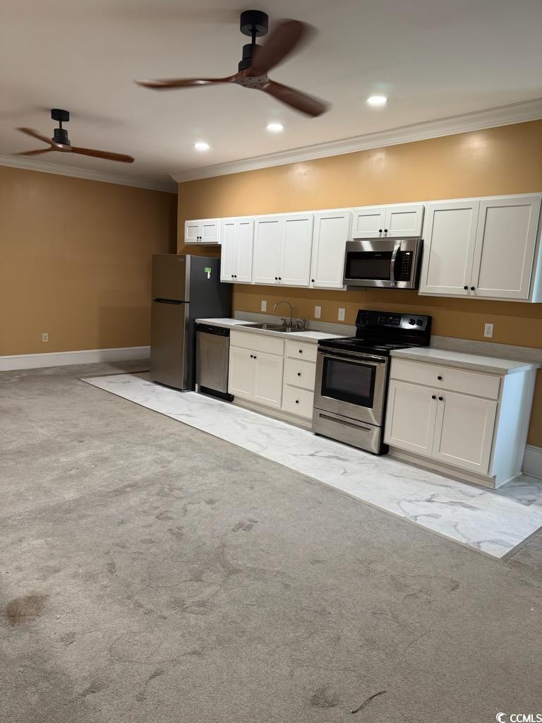 801 Front St. Property Photo 2