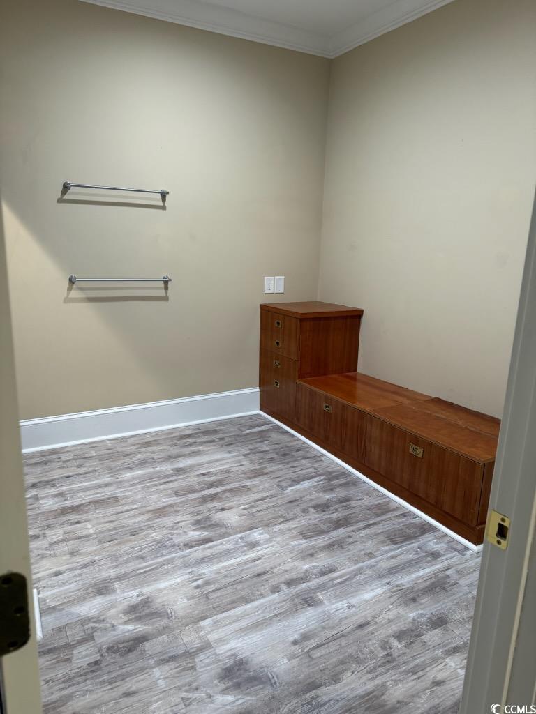 801 Front St. Property Photo 6