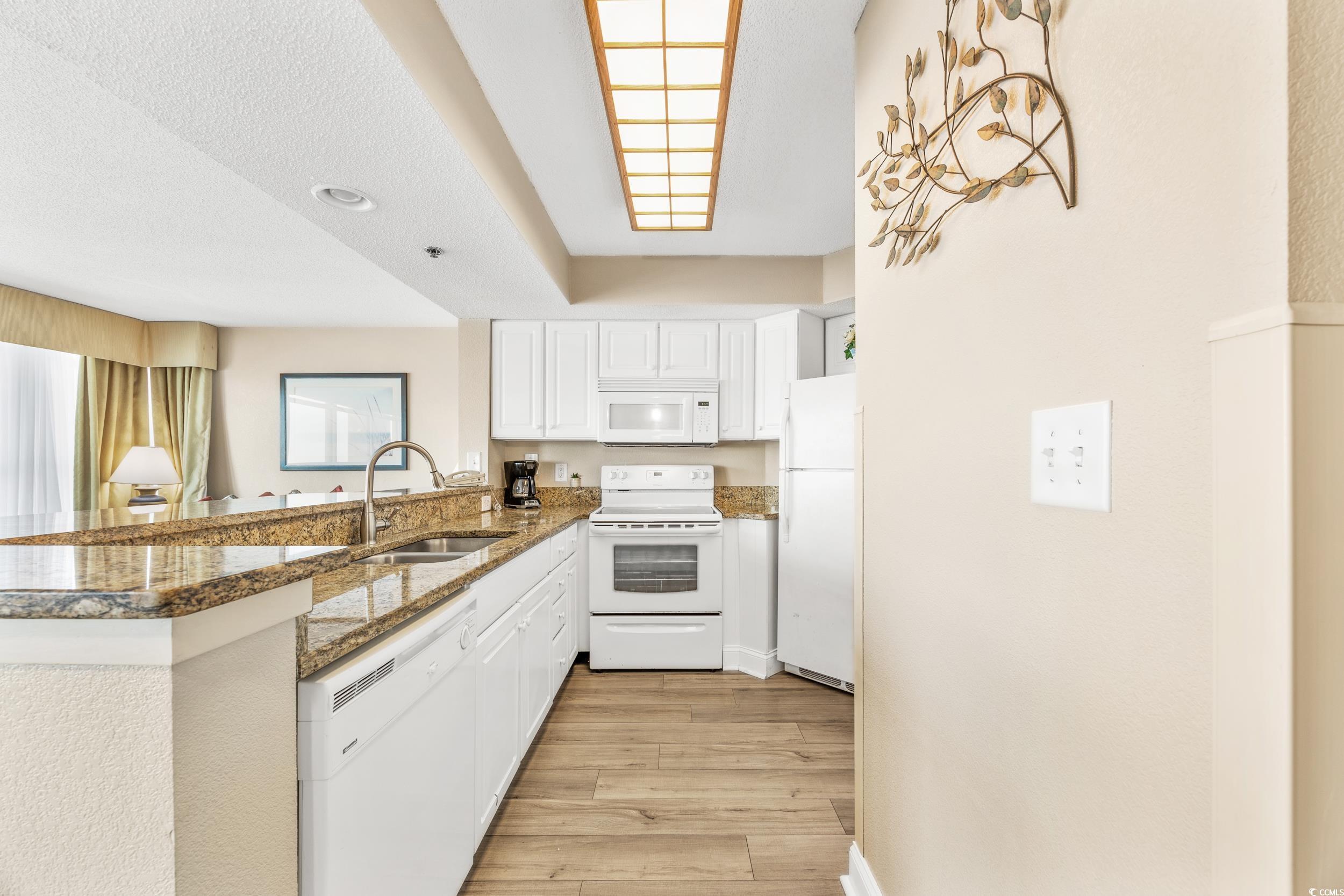 2504 N Ocean Blvd. Property Photo 6