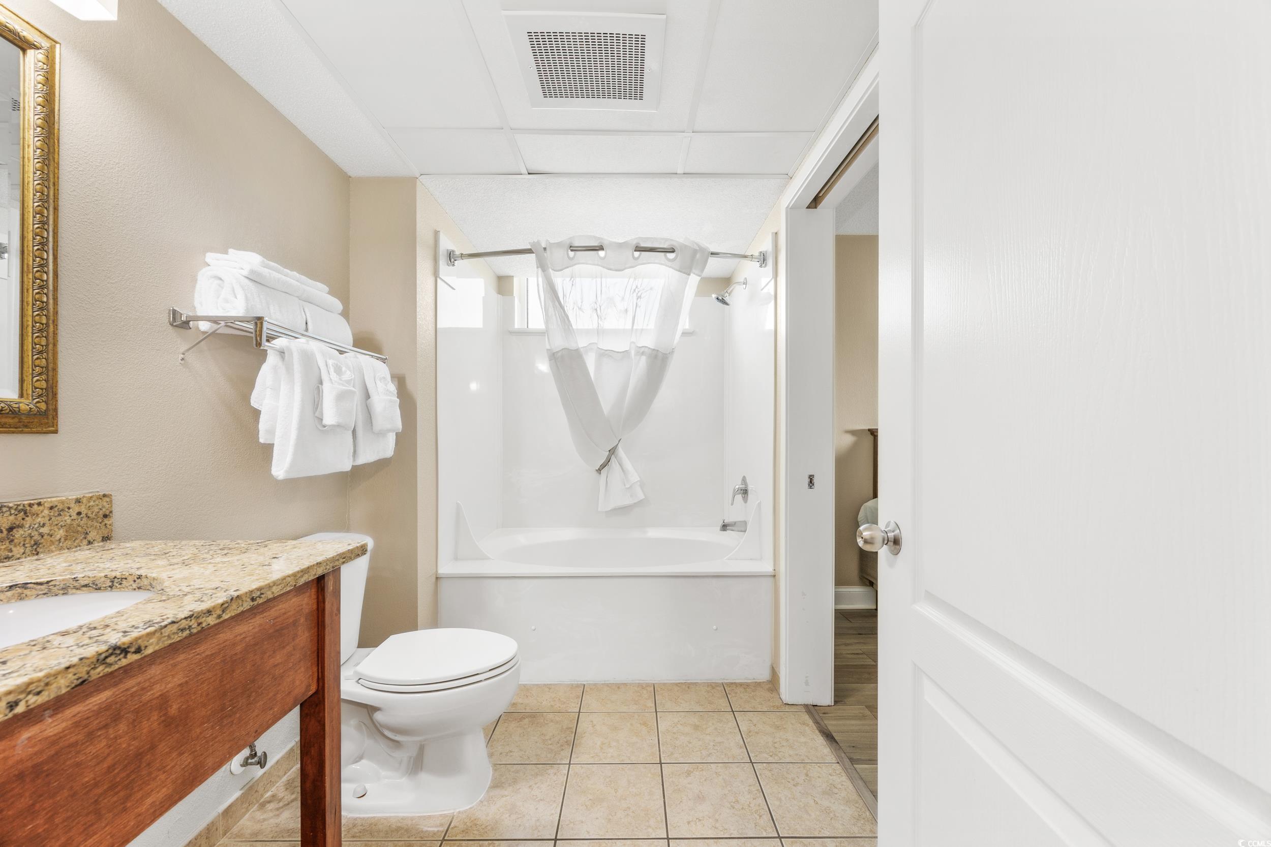 2504 N Ocean Blvd. Property Photo 12