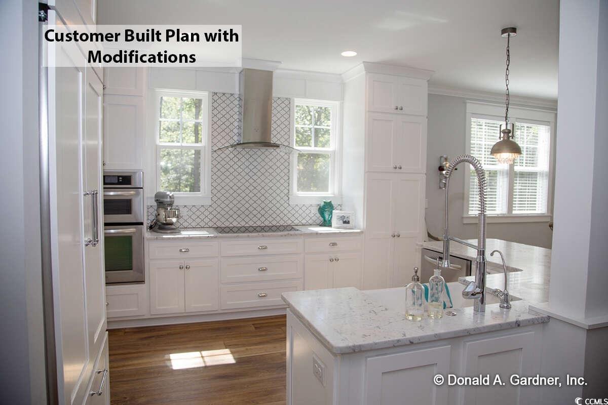 9034 Schuyler Dr. Property Photo 8