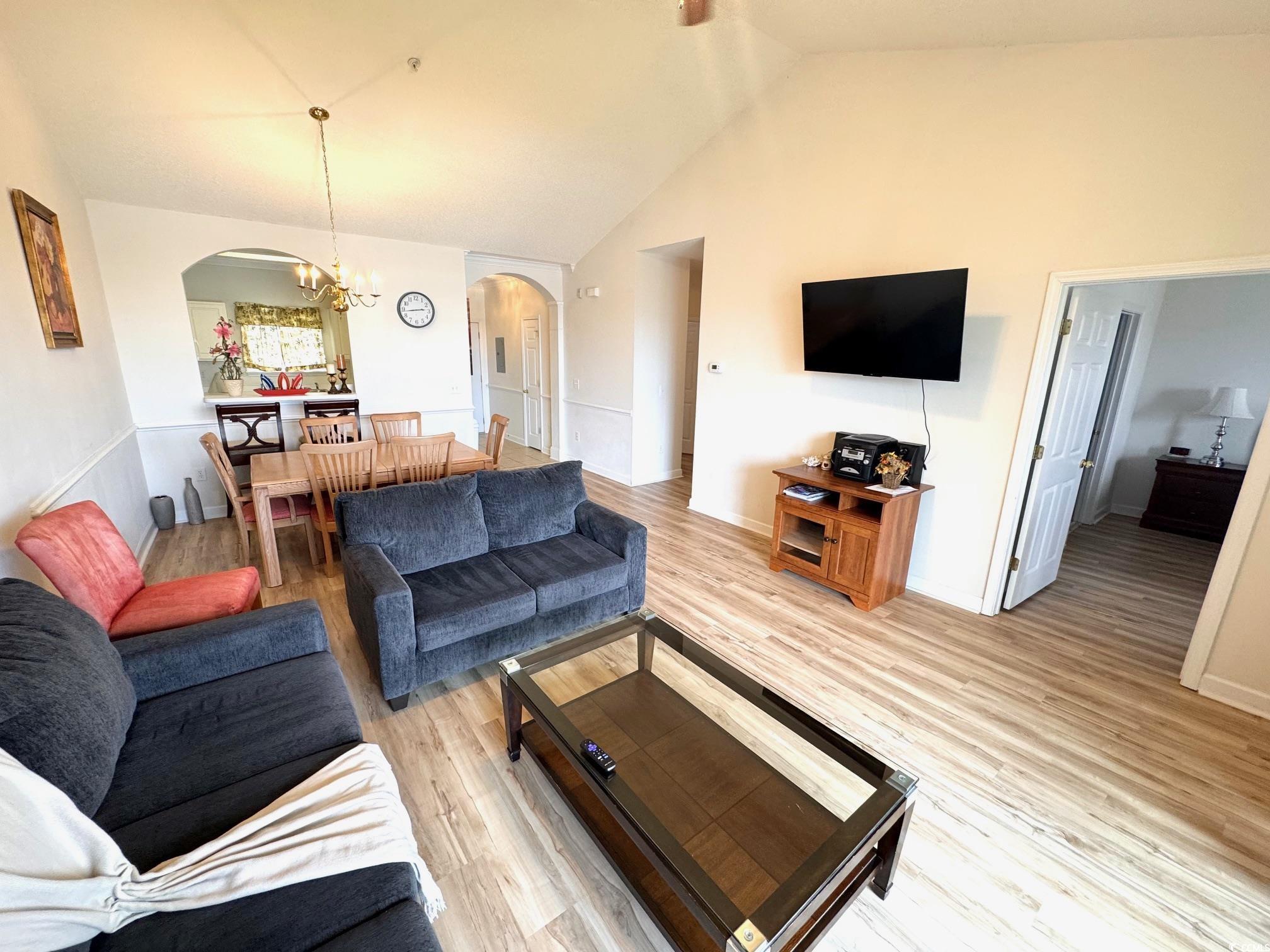 6203 Catalina Dr. Property Photo 9